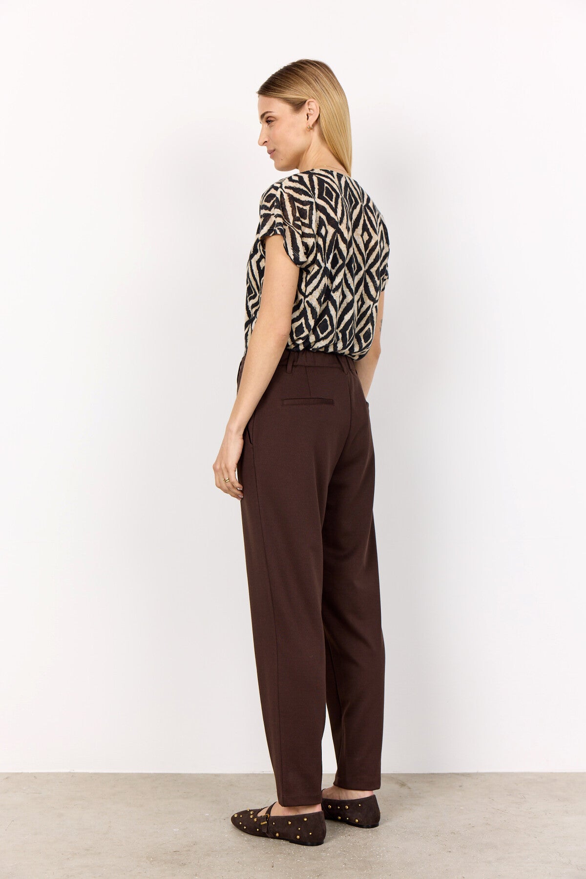 SC-DANIELA 7 Broek Donkerbruin