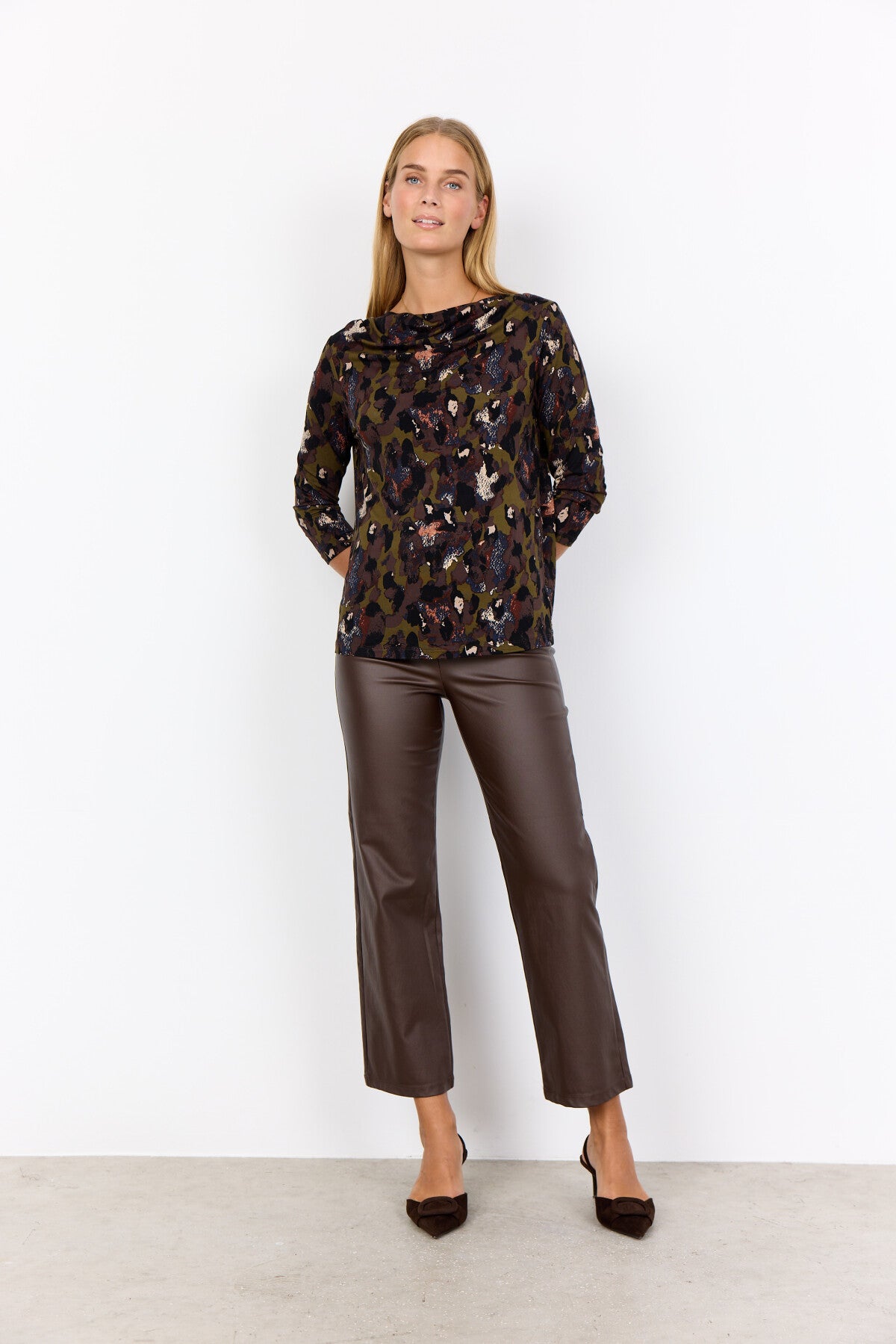 SC-MARICA AOP 342 Blouse Donkergroen