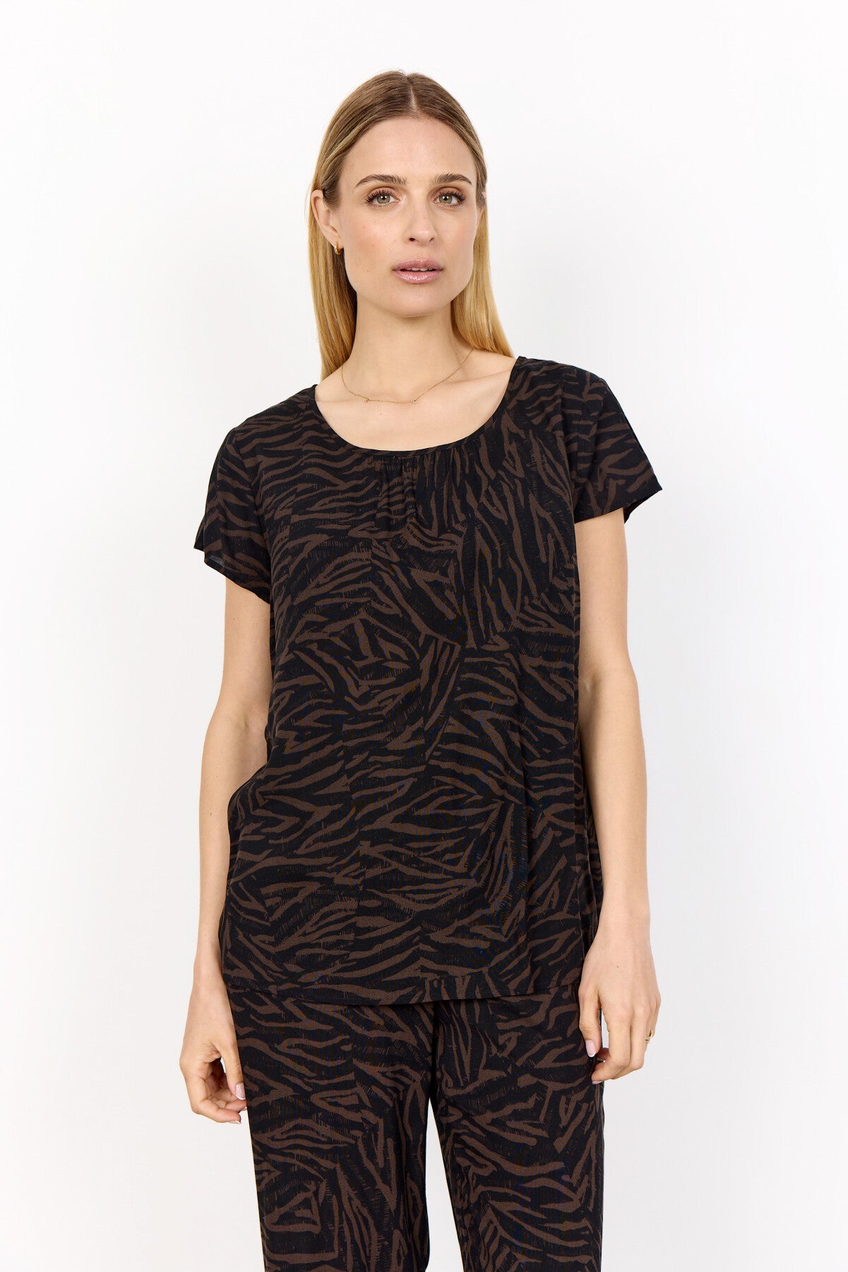 SC-SADE 1 Blouse Donkerbruin