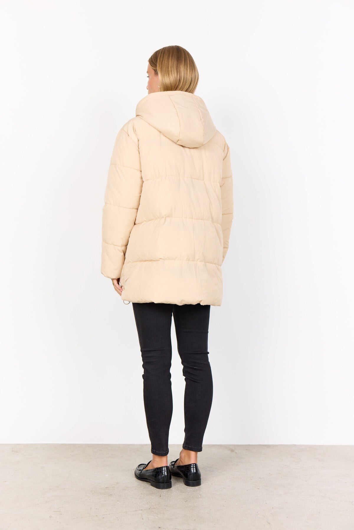 SC-NINA 30 Jas Zand
