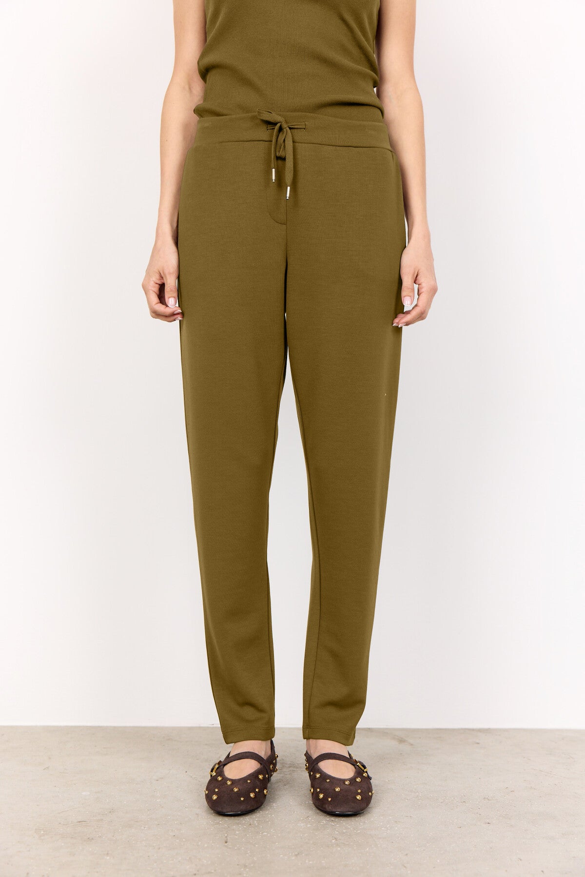 SC-BANU 157 Broek Olijf
