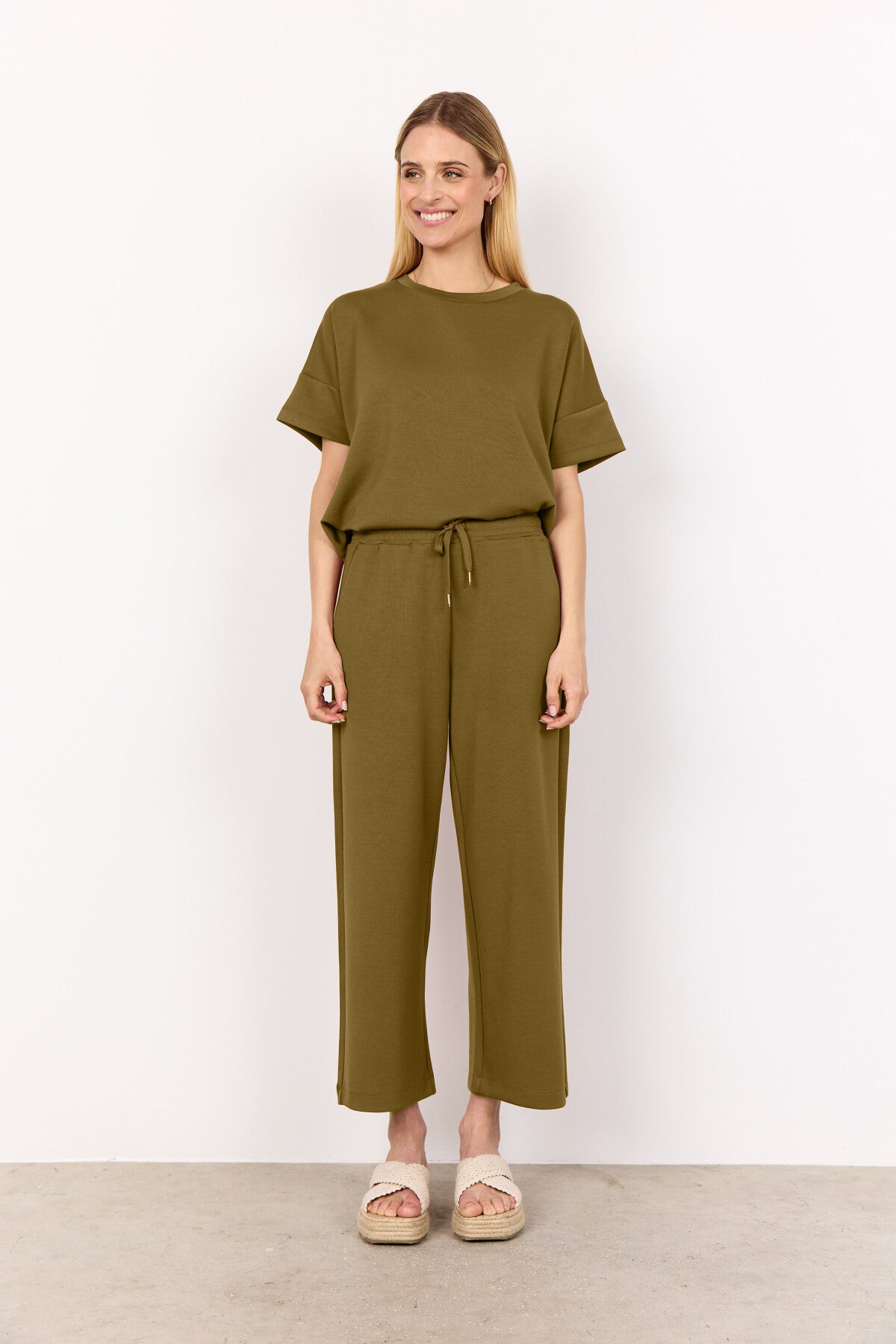 SC-BANU 184 T-shirt Olijf