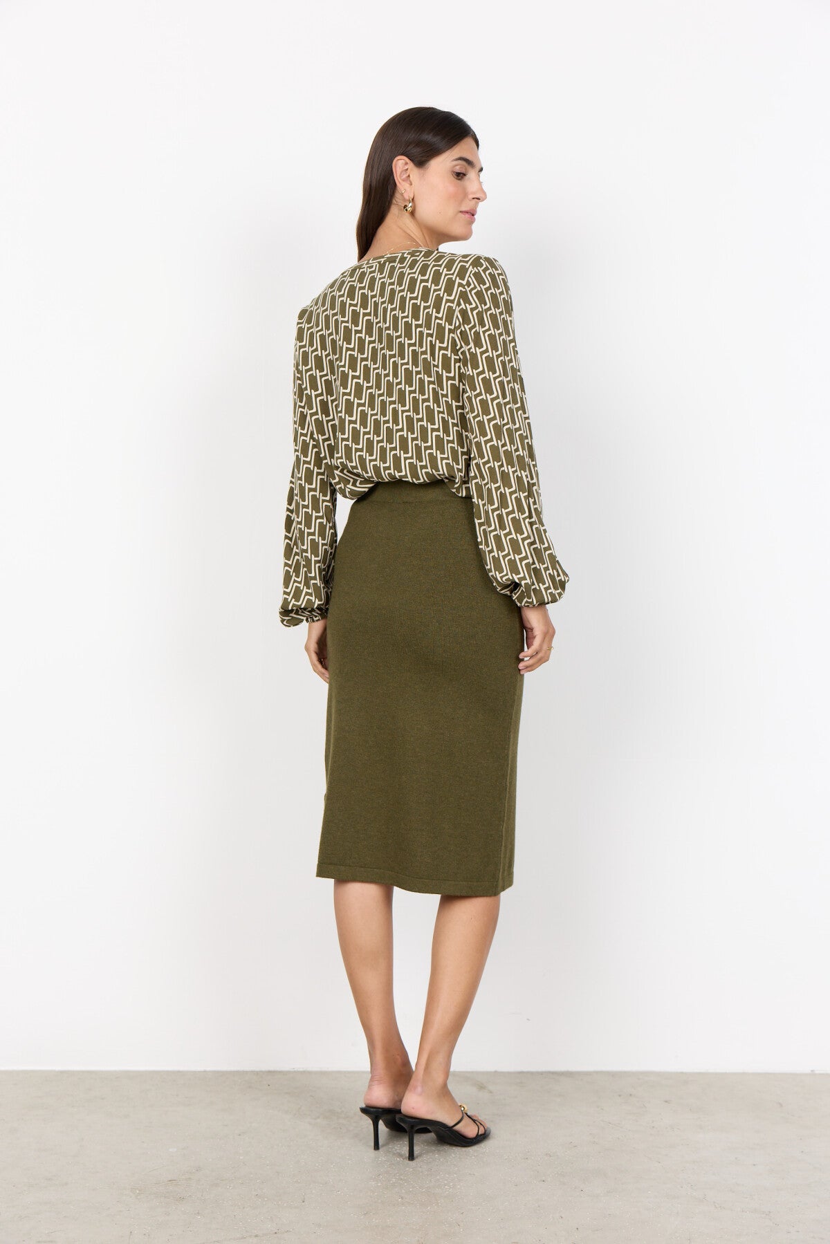 SC-DOLLIE 798 Rok Donkergroen