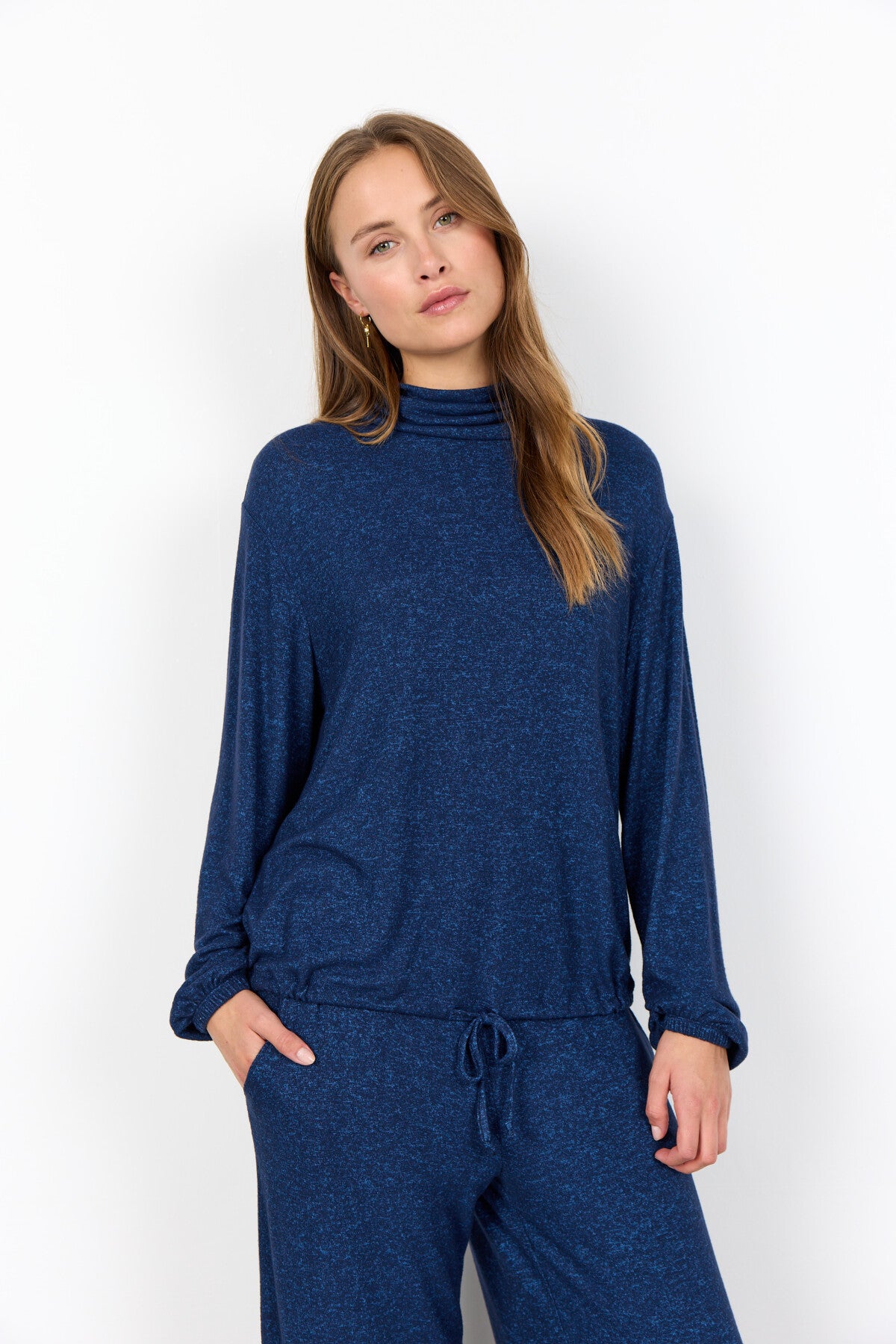 SC-BIARA 147 Blouse Donkerblauw