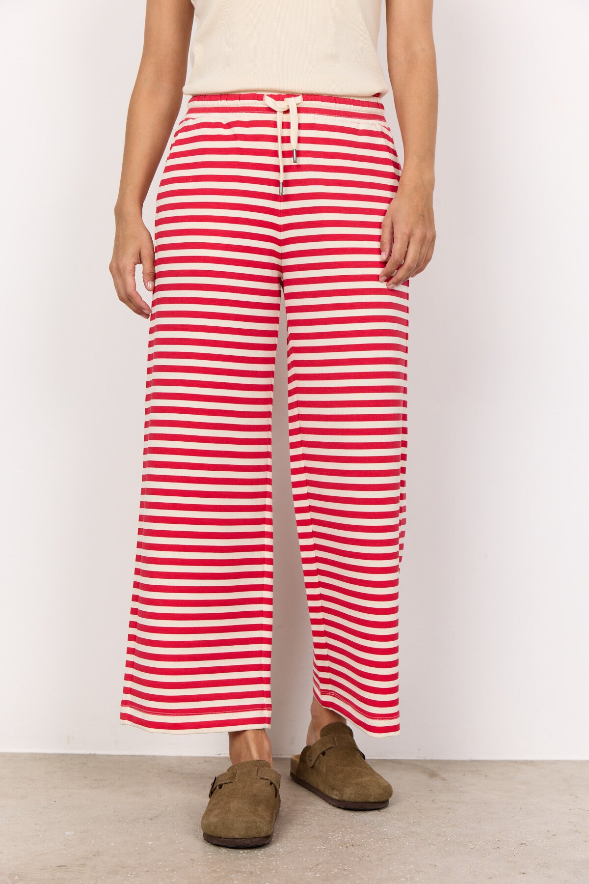 SC-BARNI 43 Broek Rood