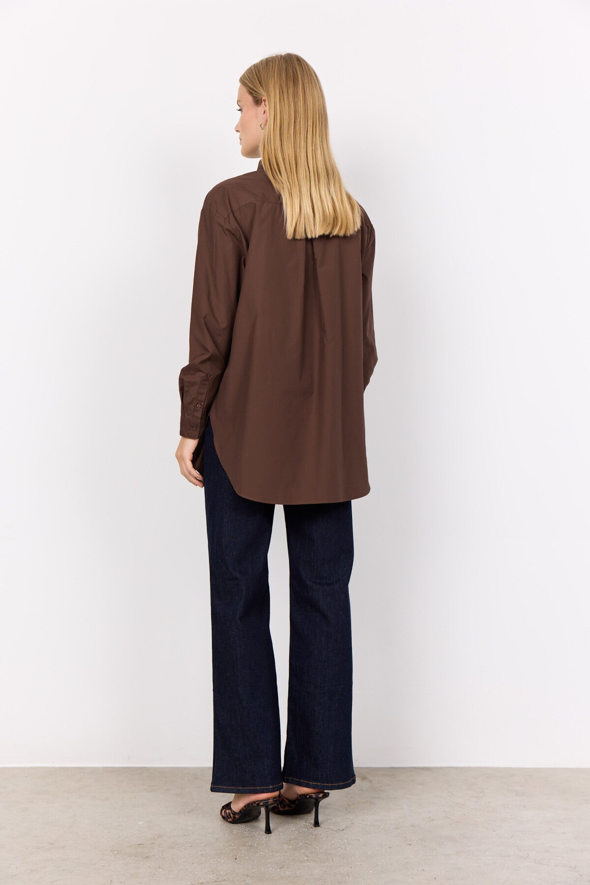 SC-NETTI 52 Shirt Donkerbruin