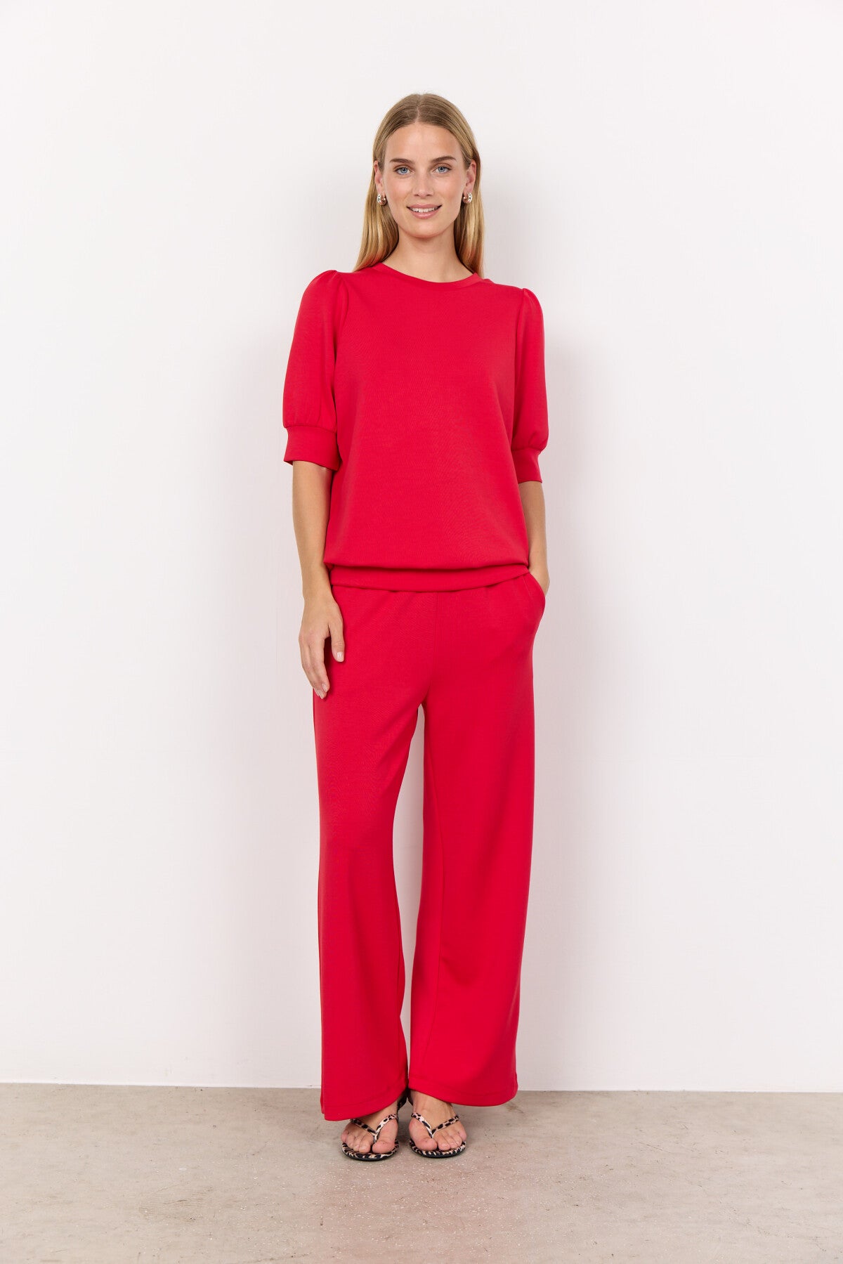 SC-BANU 83 T-shirt Rood
