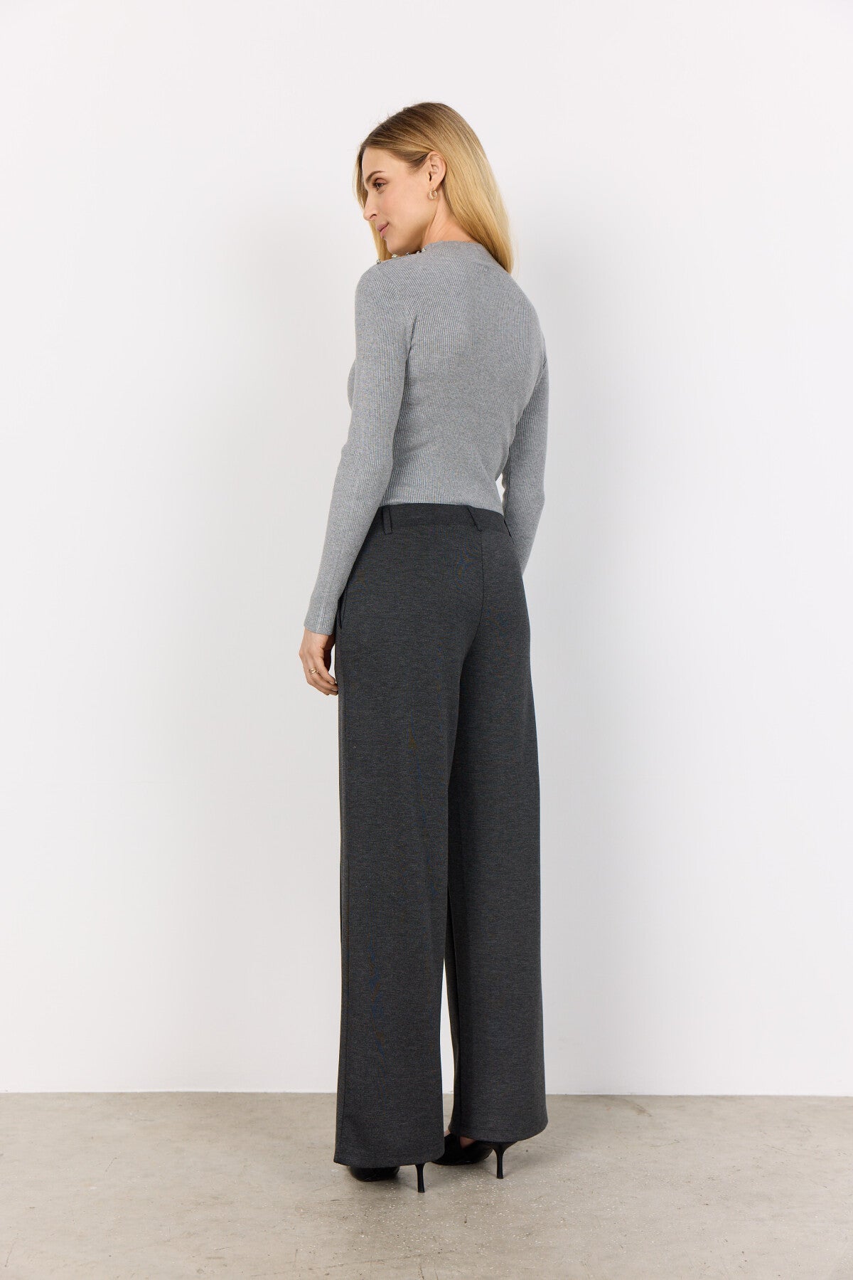 SC-DOLLIE 806 Trui Grijs