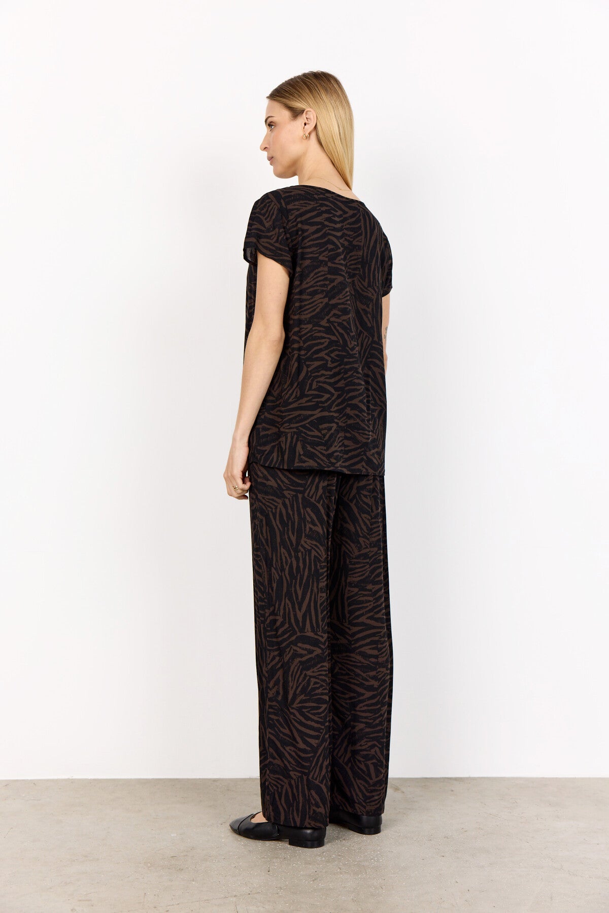 SC-SADE 1 Blouse Donkerbruin