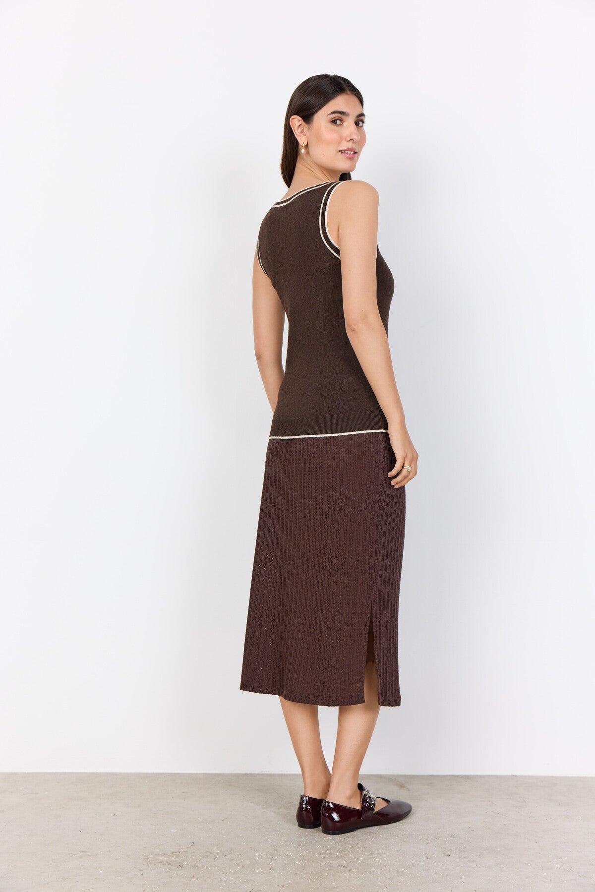 SC-DOLLIE 763 Top Donkerbruin
