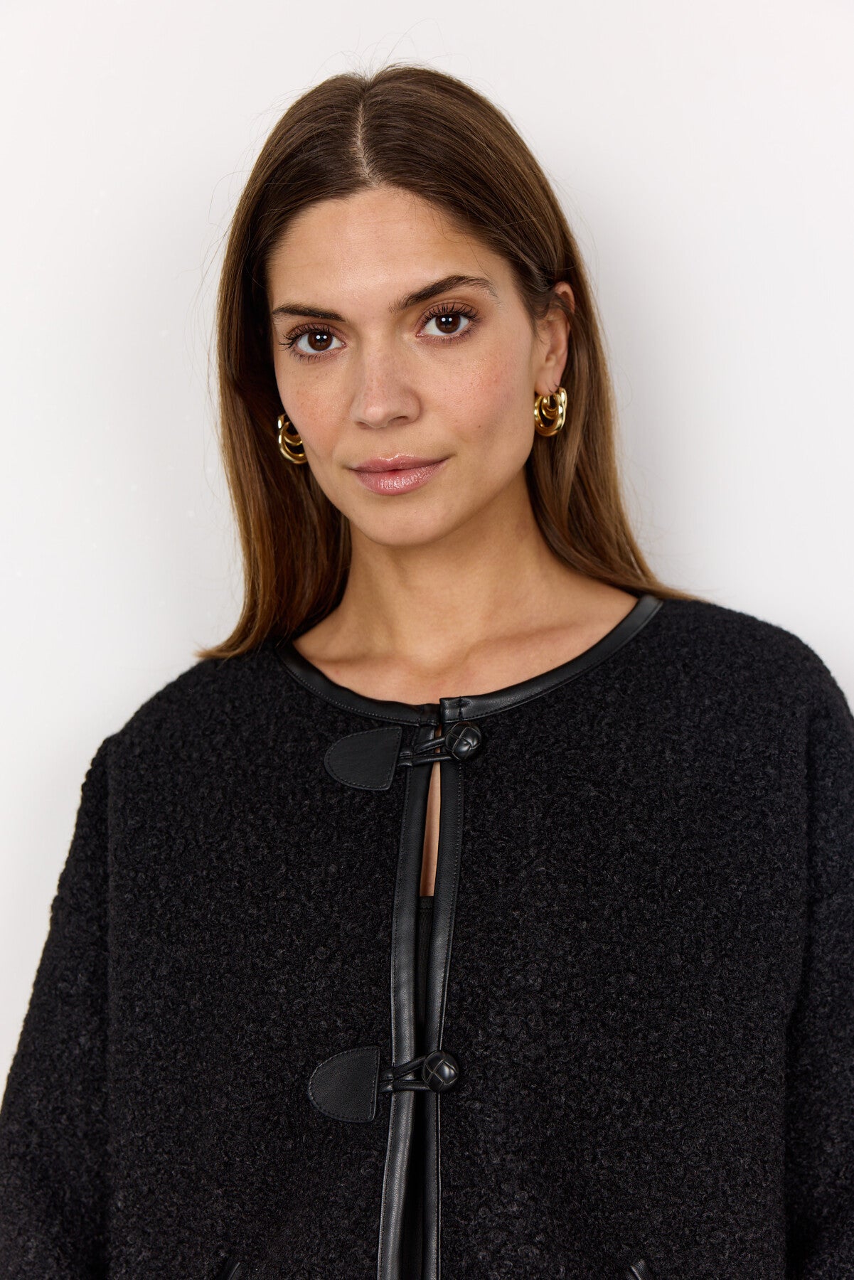 SC-SHAIMA 2 Jas Zwart