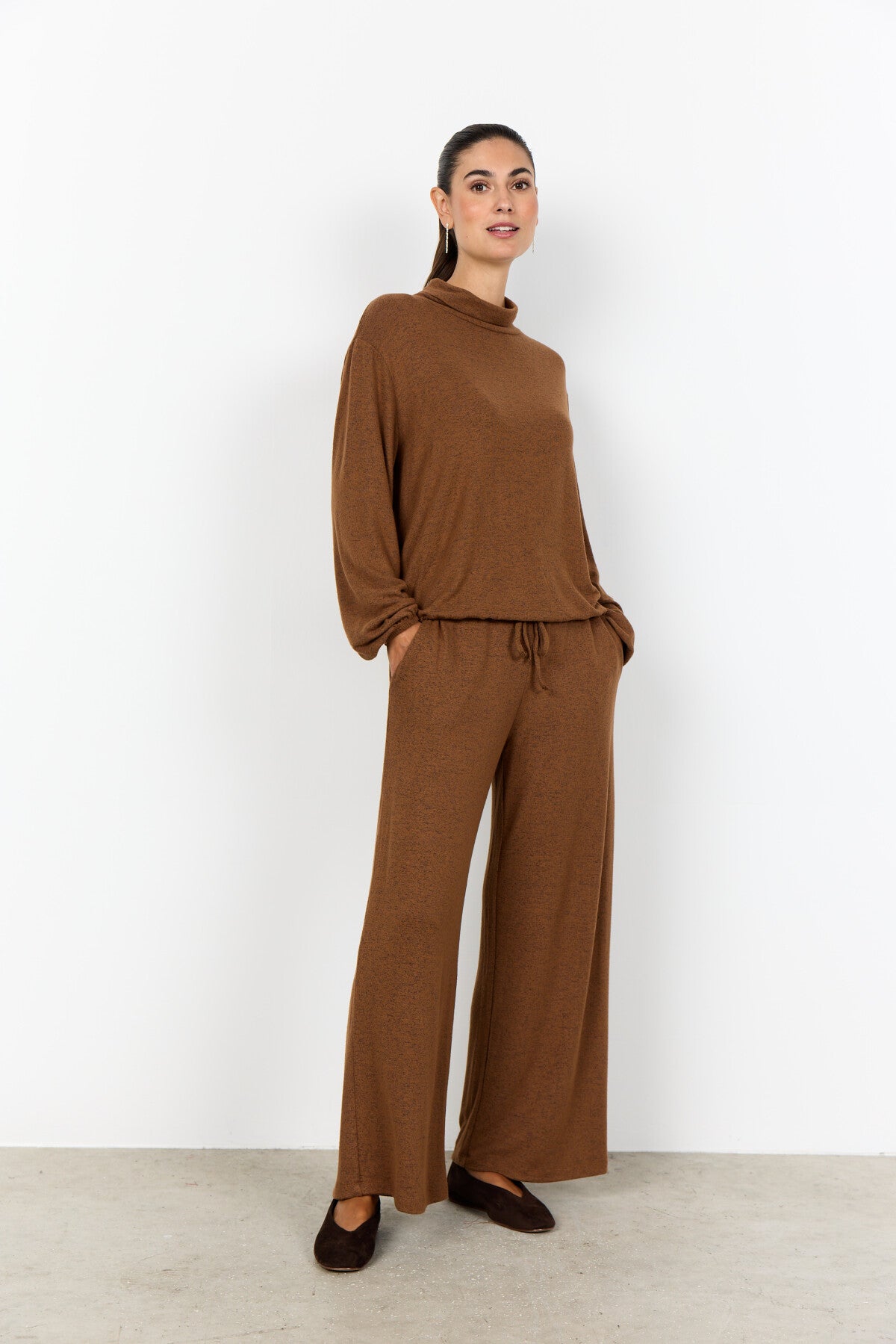 SC-BIARA 74 Broek Bruin