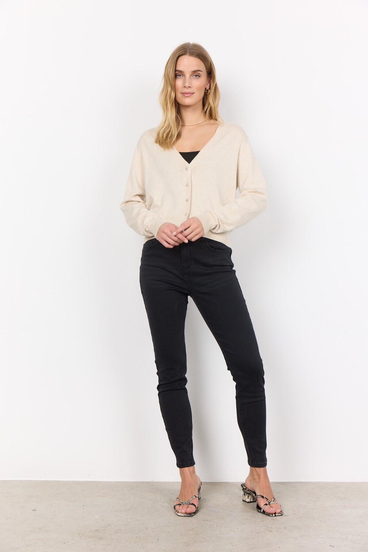 SC-DOLLIE 746 Vest Crème