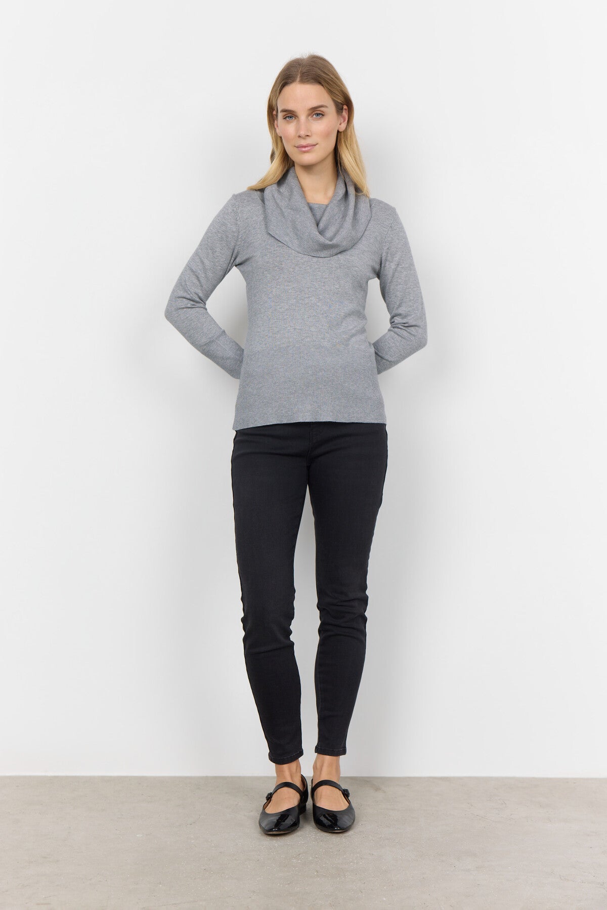 SC-DOLLIE 305 Trui Grijs