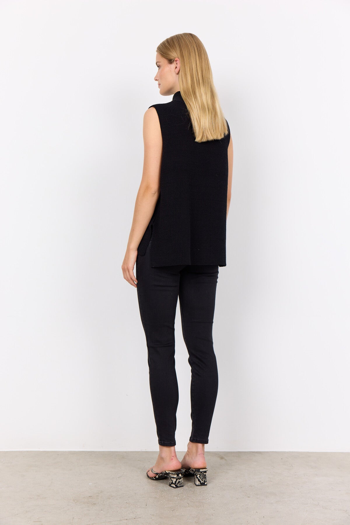 SC-JULIA 8 Gilet Zwart