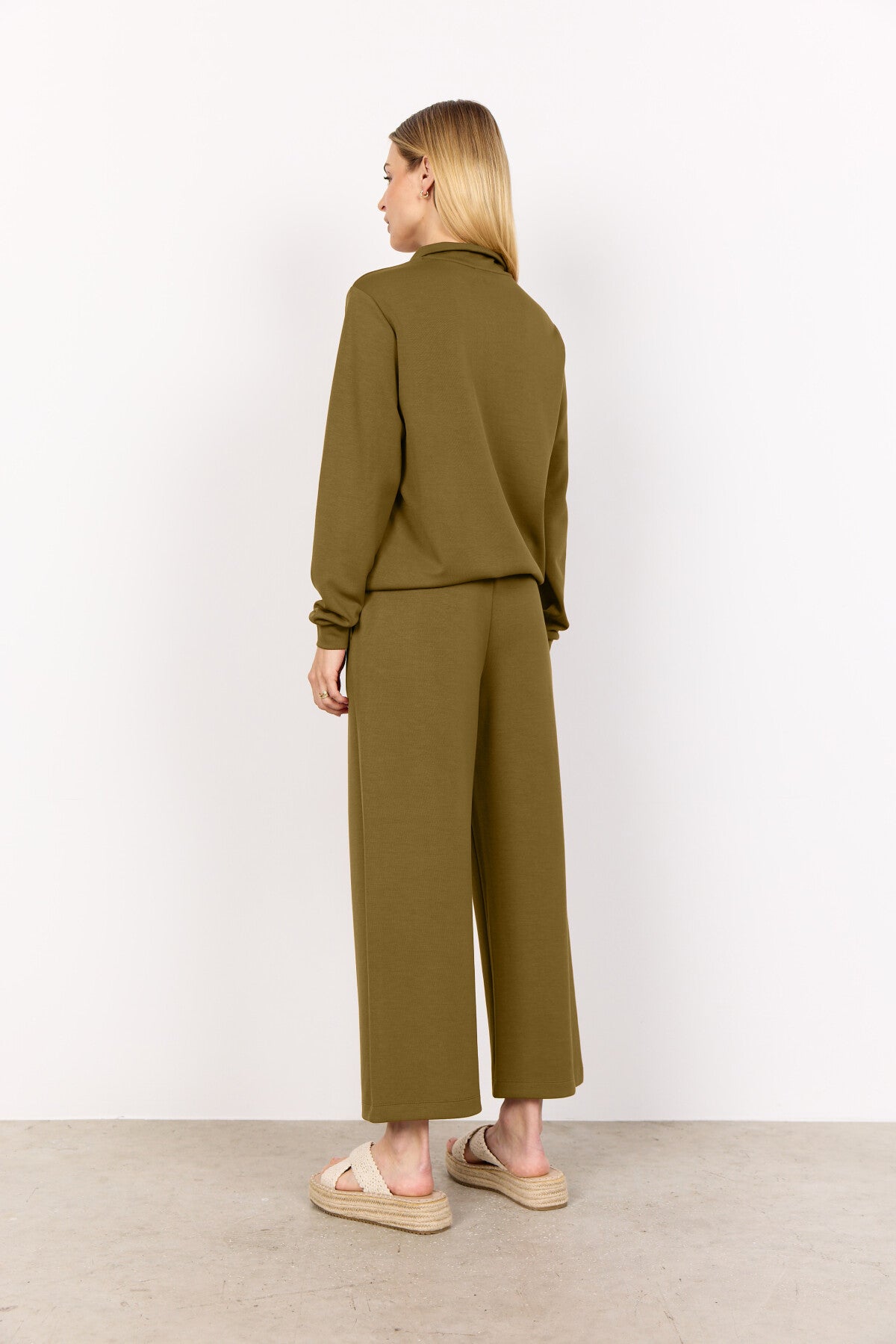 SC-BANU 187 Sweatshirt Olijf