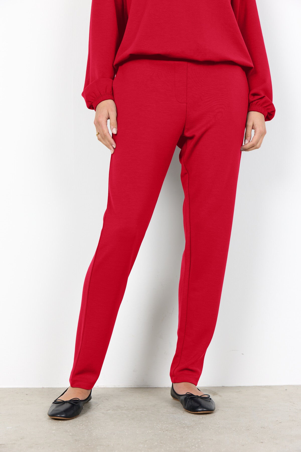 SC-BANU 157 Broek Rood