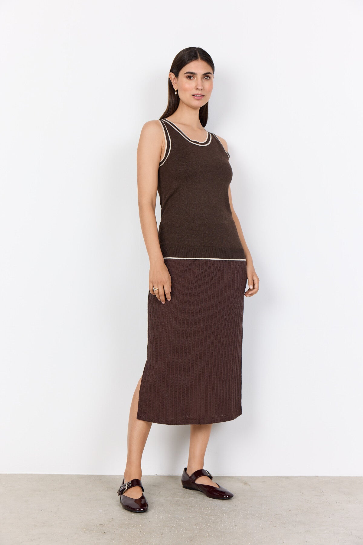 SC-DOLLIE 763 Top Donkerbruin