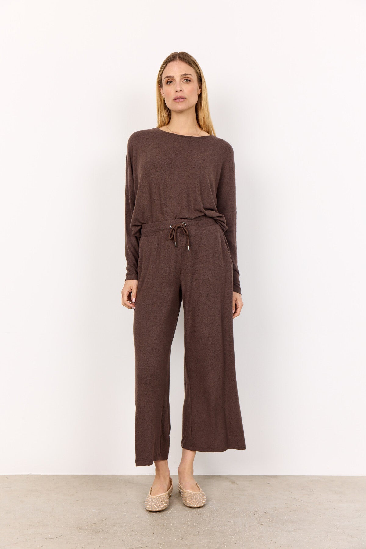SC-BIARA 1 Blouse Donkerbruin