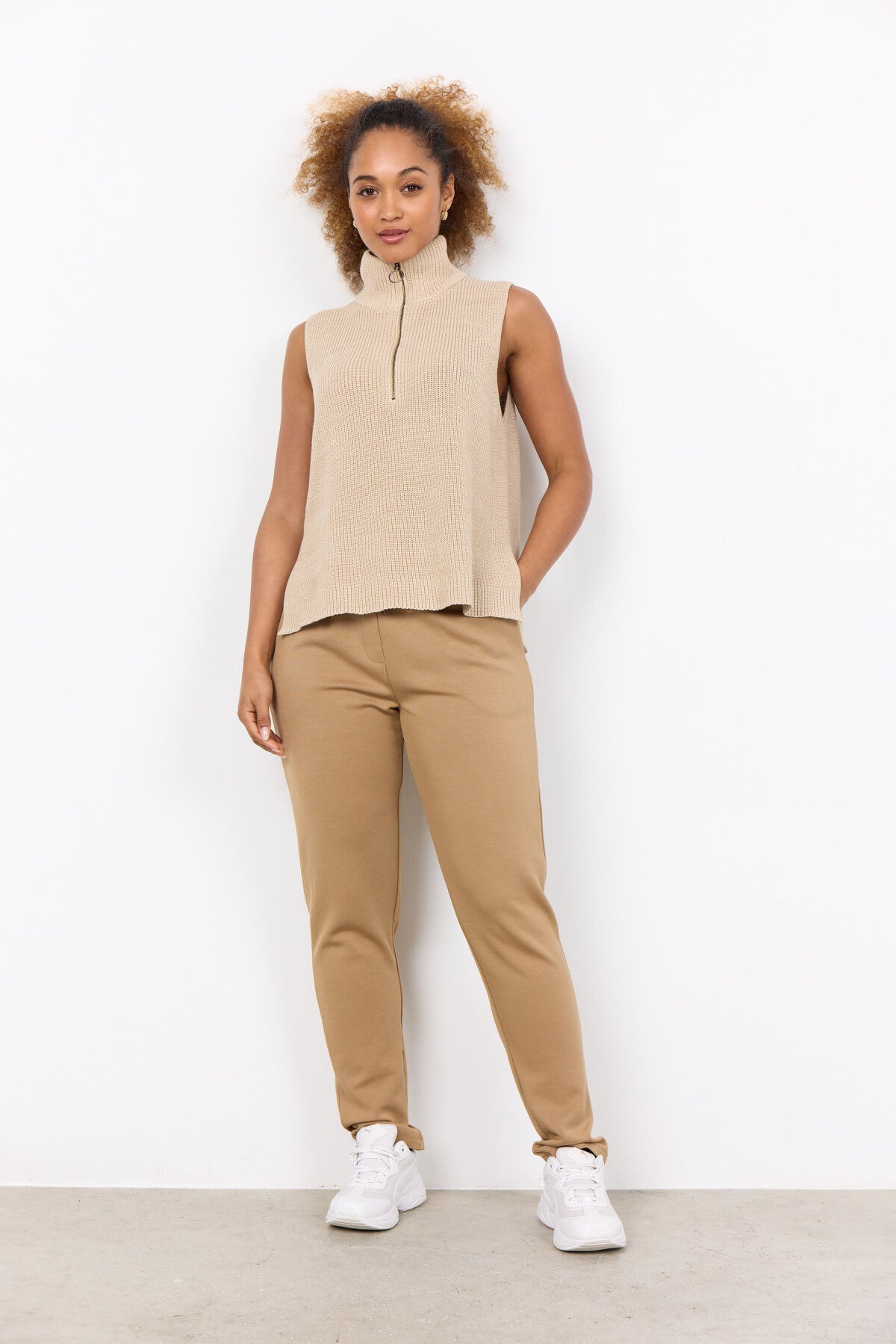 SC-JULIA 8 Gilet Zand