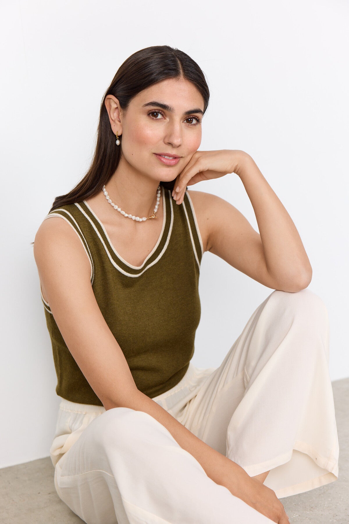 SC-DOLLIE 763 Top Olijf