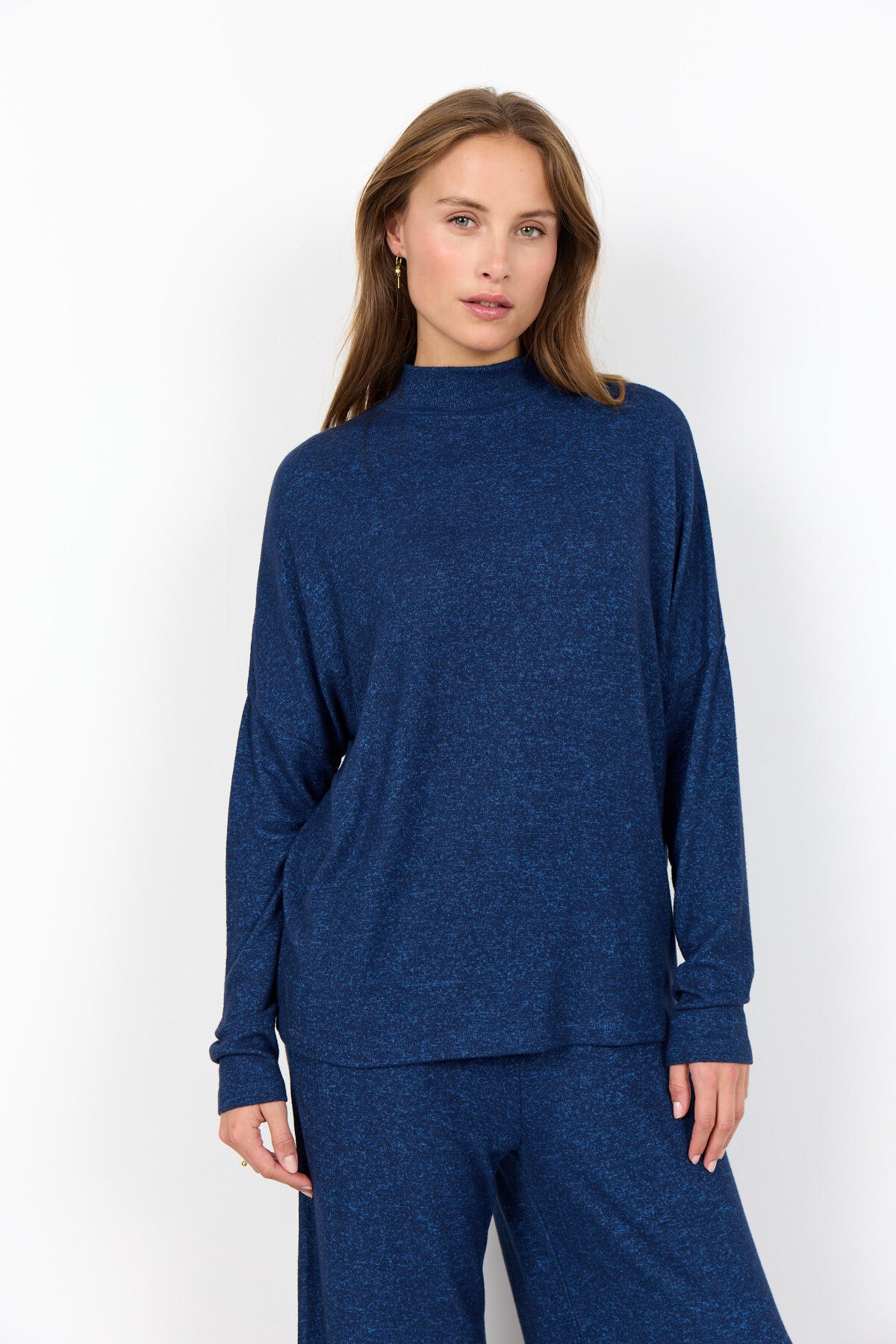 SC-BIARA 126 Blouse Donkerblauw