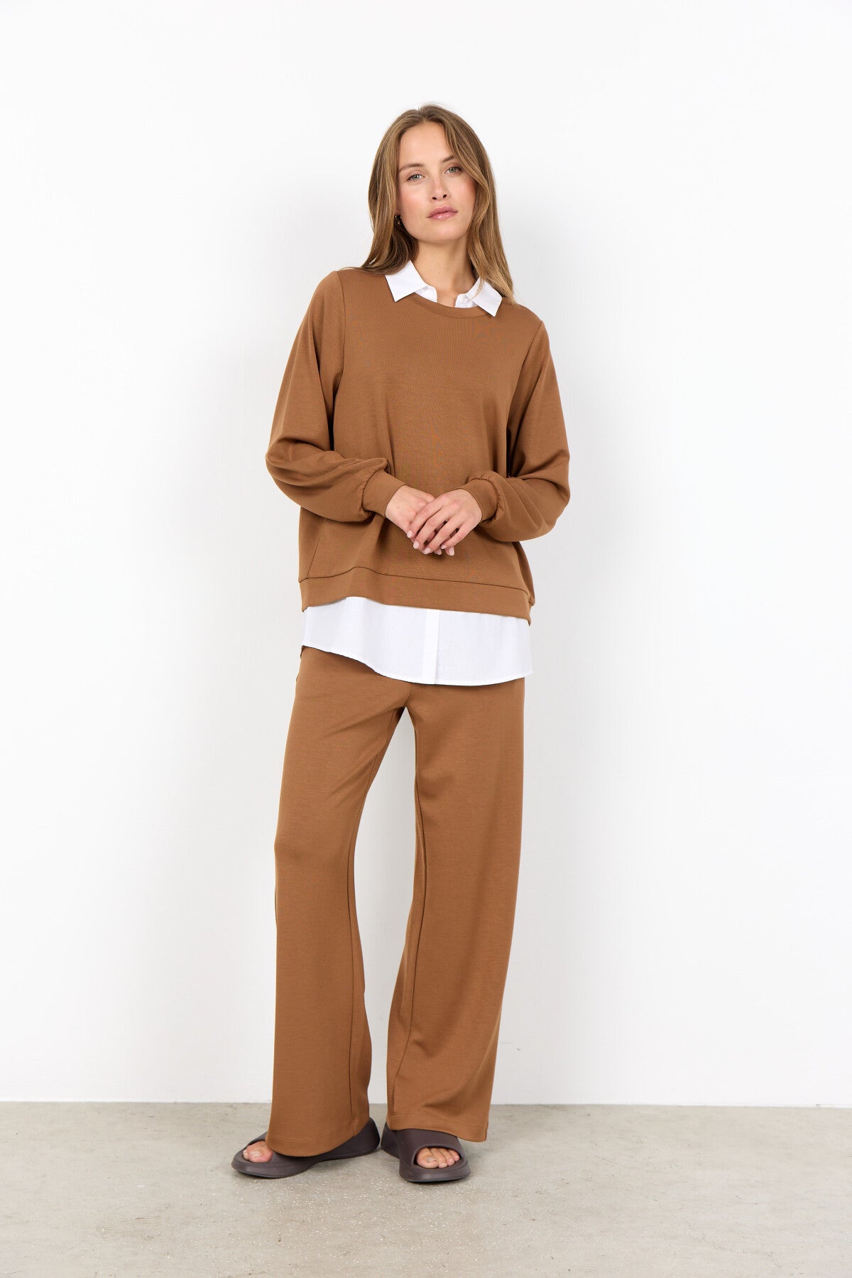 SC-BANU 271 Blouse Bruin