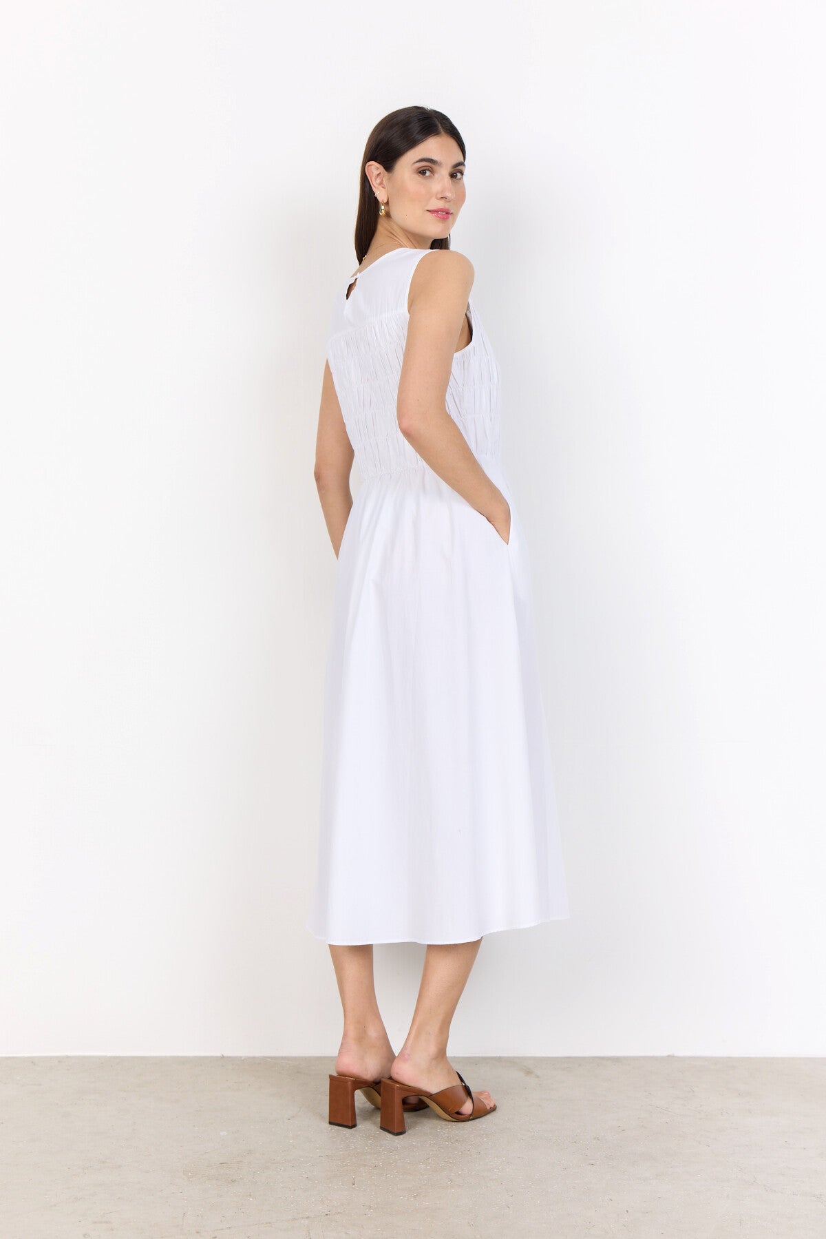SC-NETTI 107 Jurk Wit