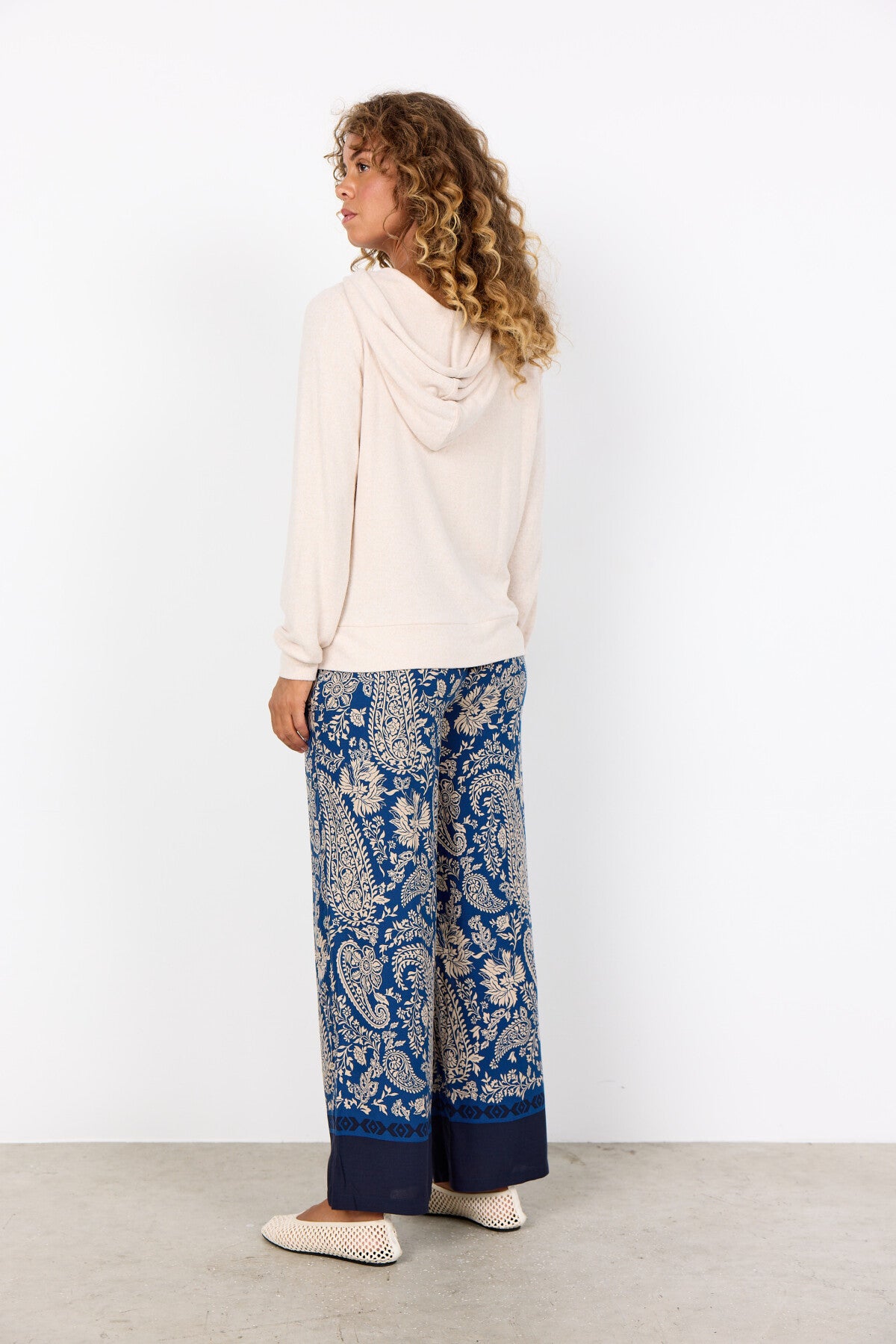 SC-BIARA 143 Sweatshirt Crème