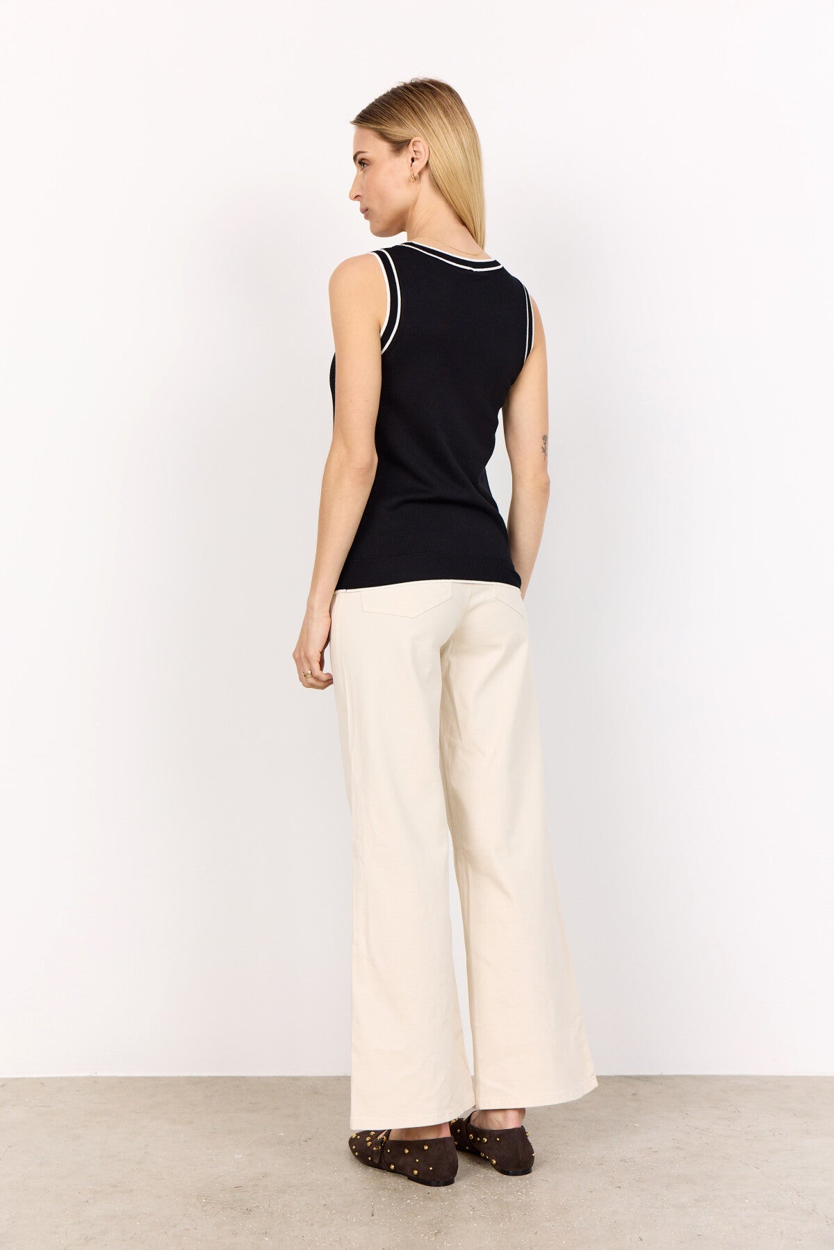 SC-DOLLIE 763 Top Zwart