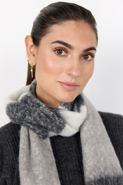 SC-SENELLA 1 Sjaal Zwart