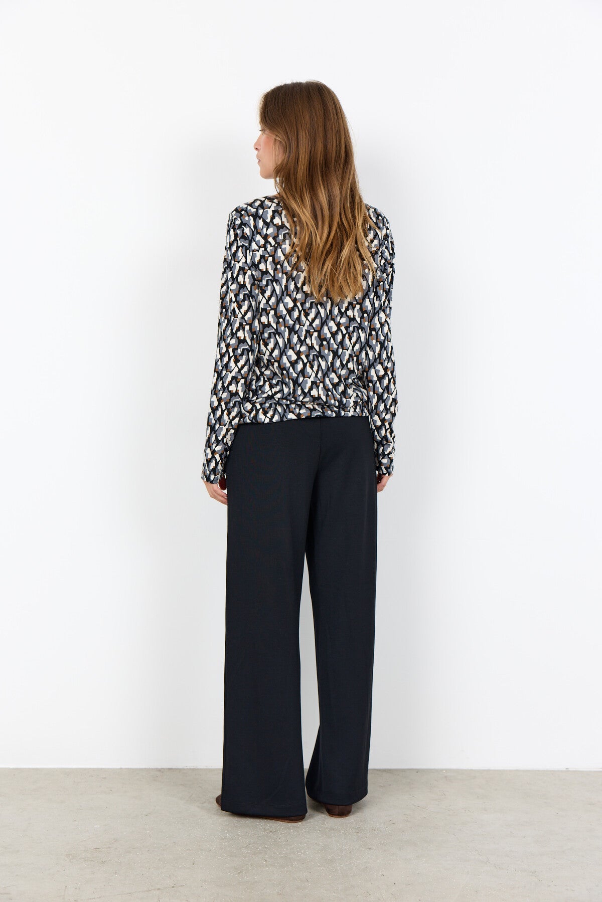 SC-FELICITY AOP 527 Blouse Zwart