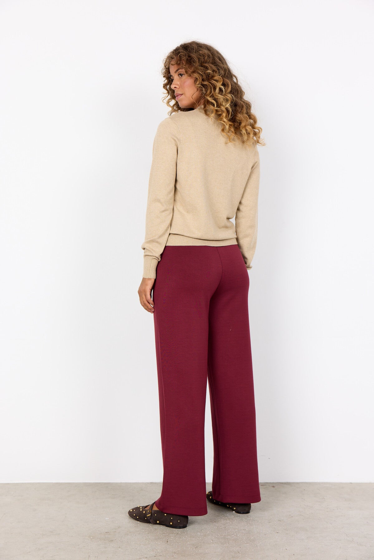 SC-DOLLIE 799 Trui Zand