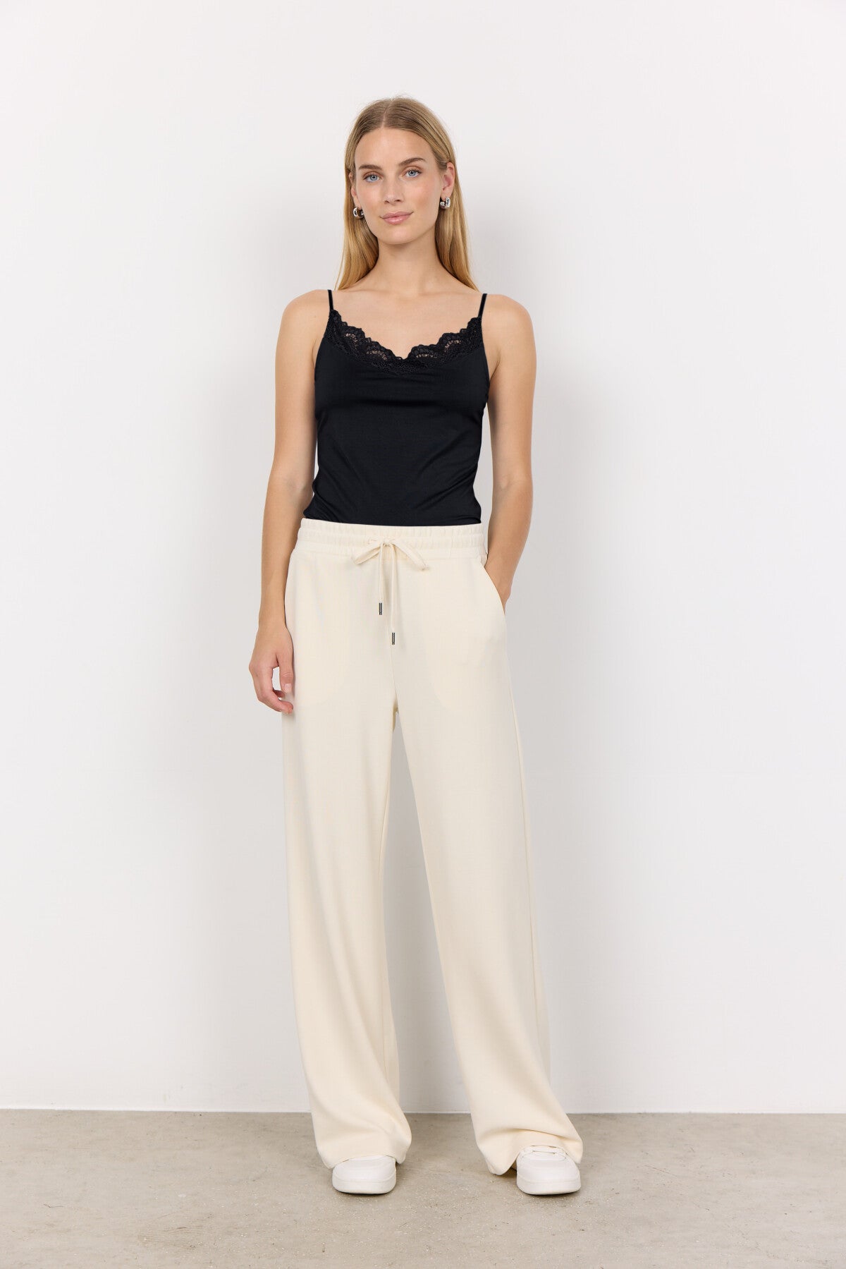 SC-BANU 116 Broek Crème