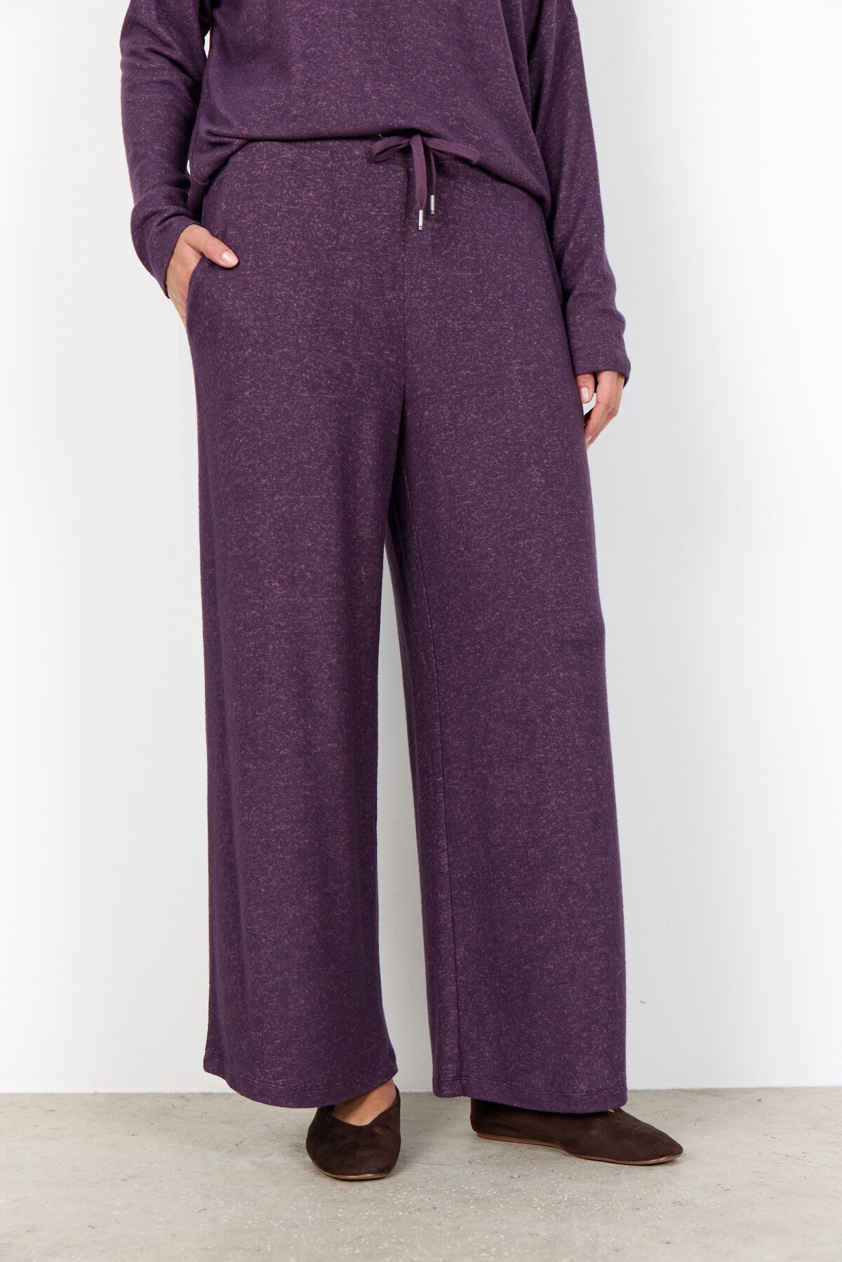 SC-BIARA 74 Broek Paars