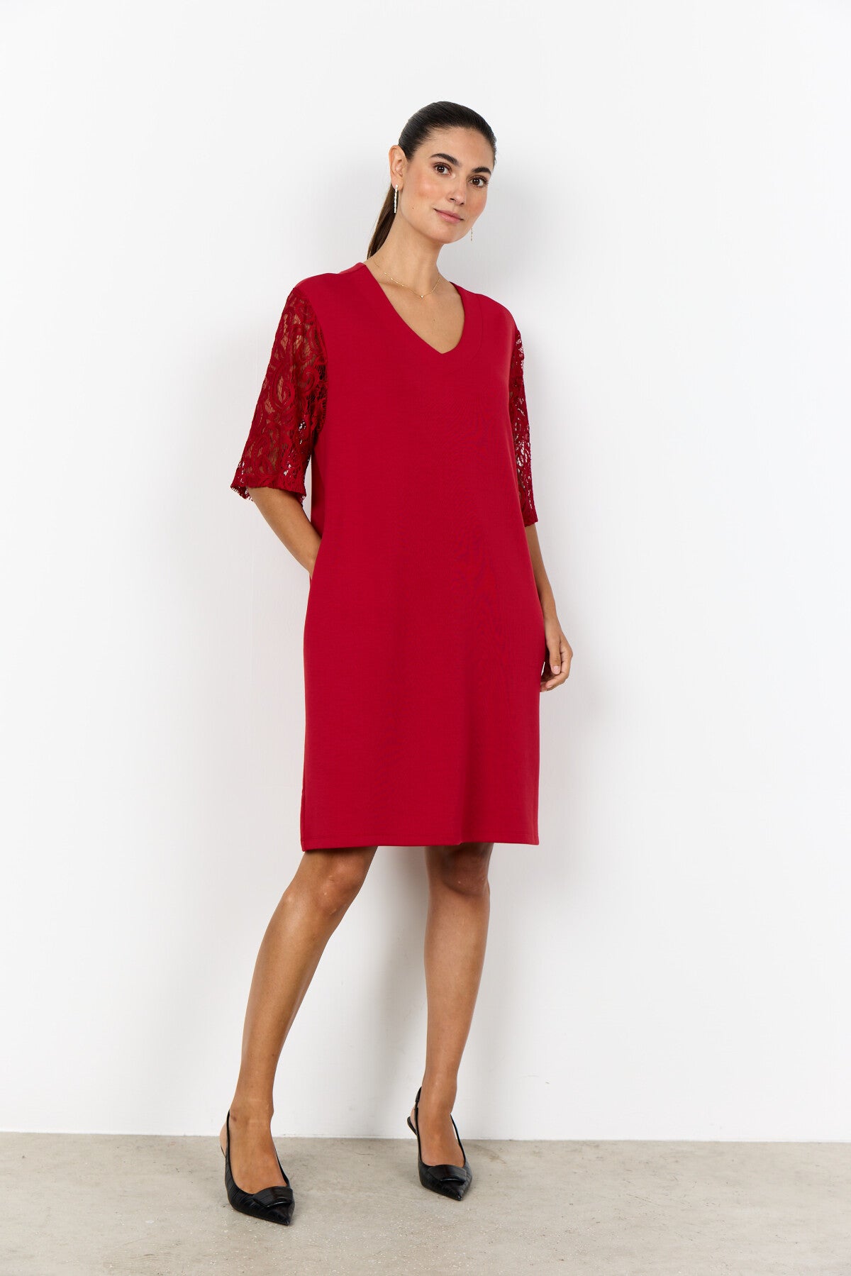 SC-BANU 272 Jurk Rood