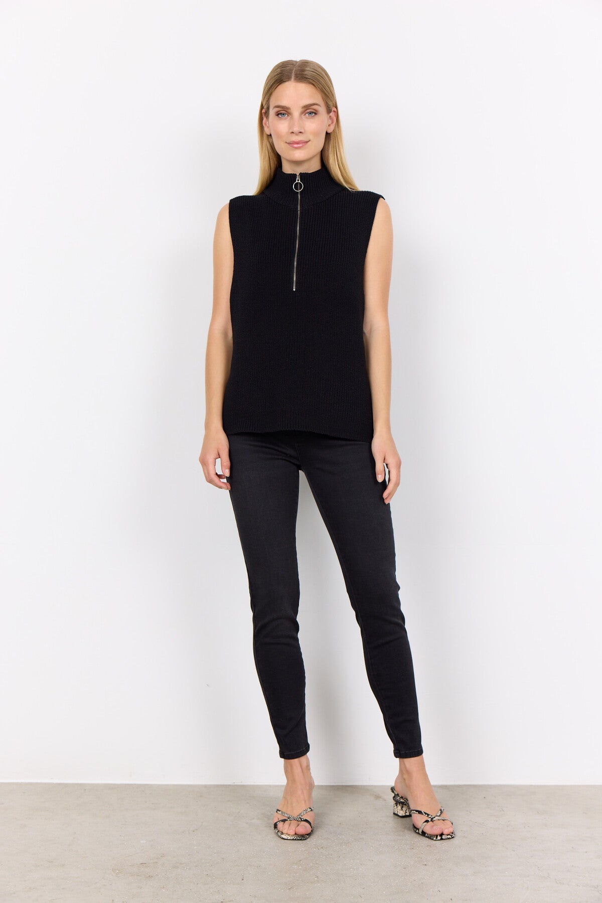 SC-JULIA 8 Gilet Zwart