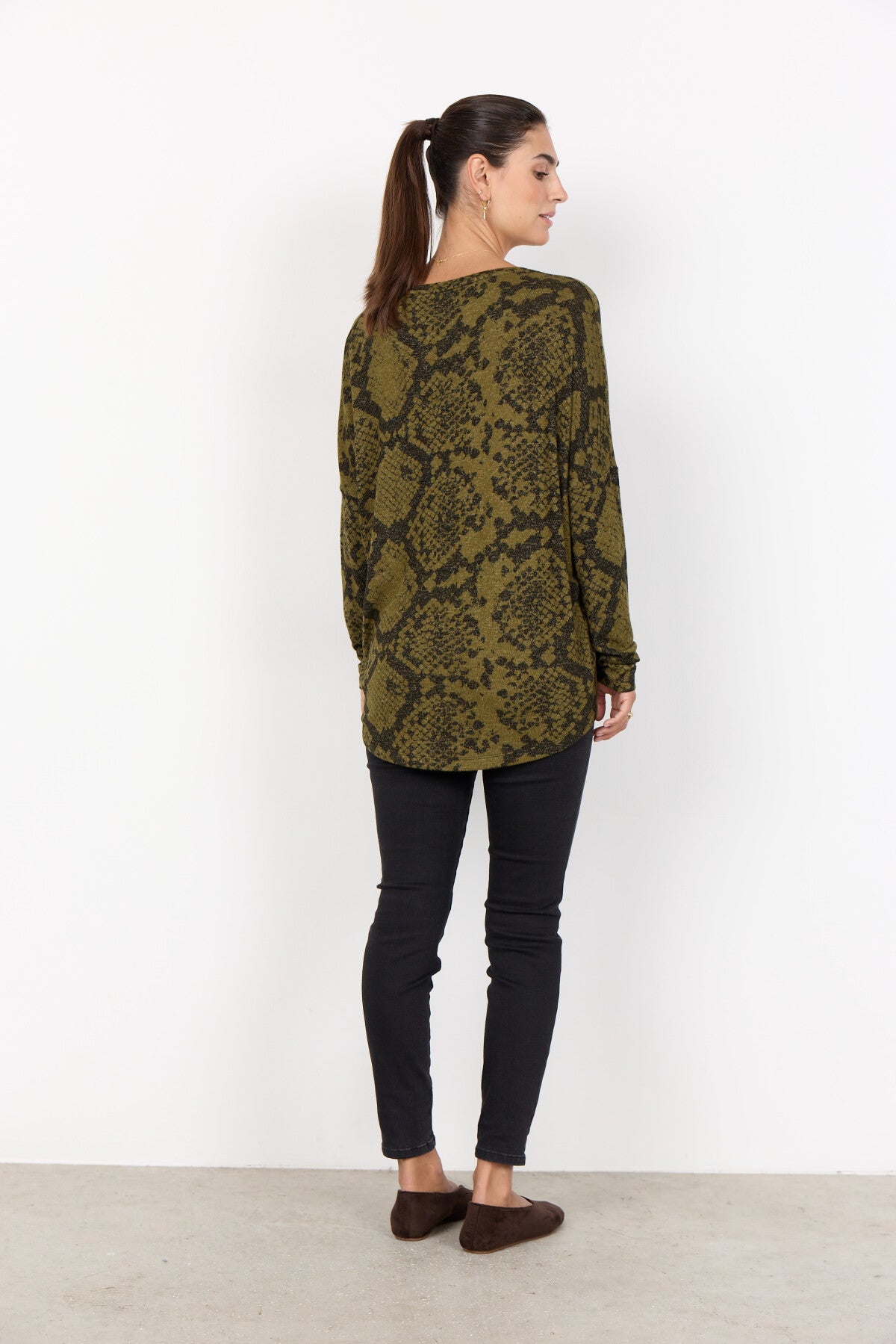 SC-BIARA AOP 145 Blouse Donkergroen