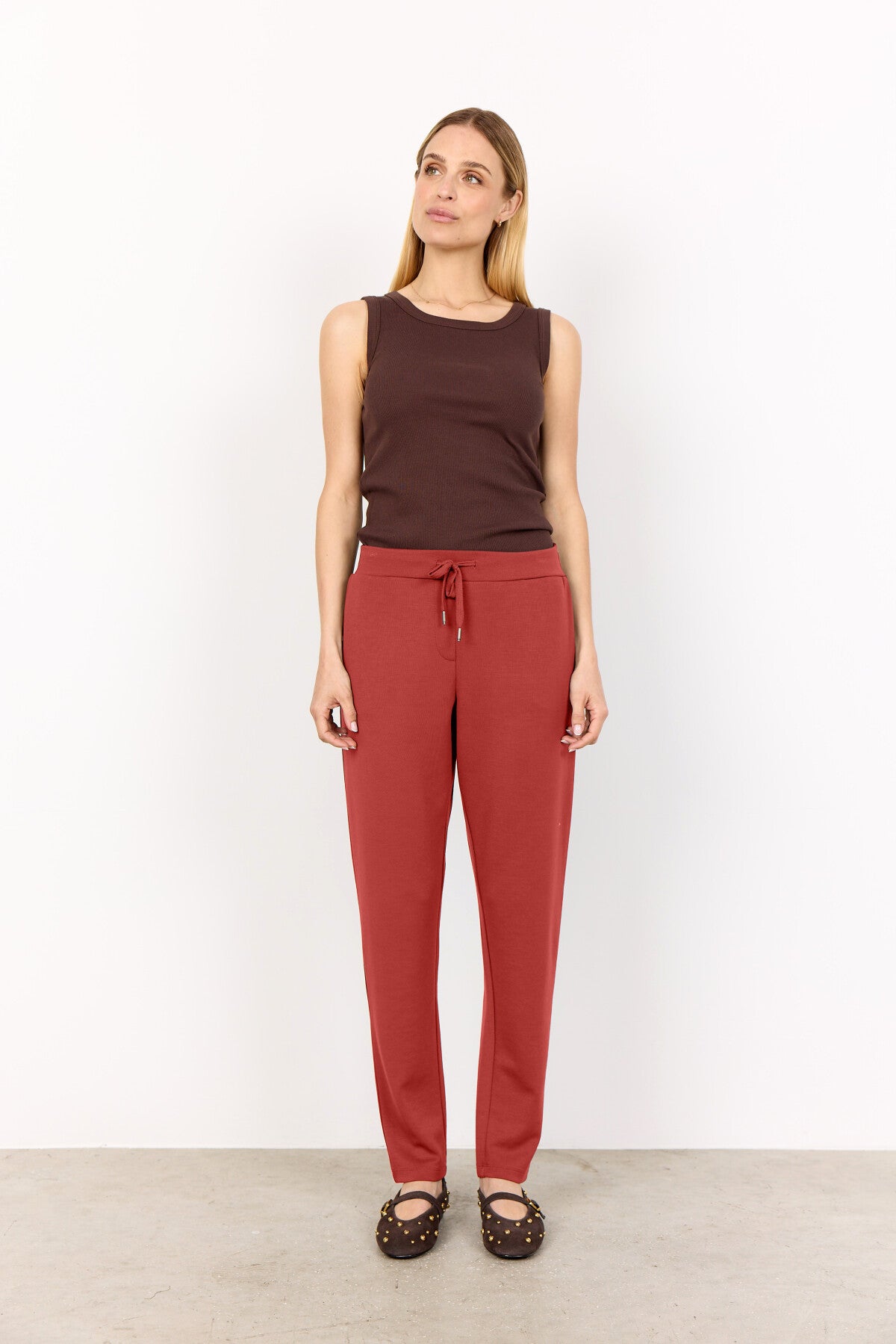 SC-BANU 157 Broek Roestrode