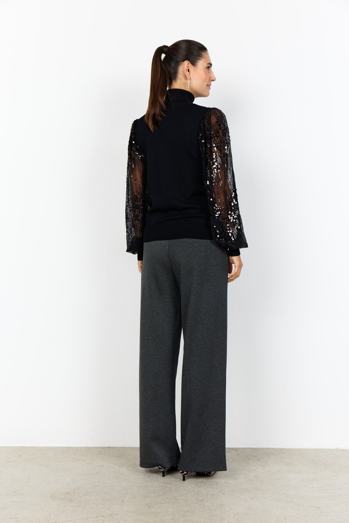 SC-DOLLIE 803 Trui Zwart