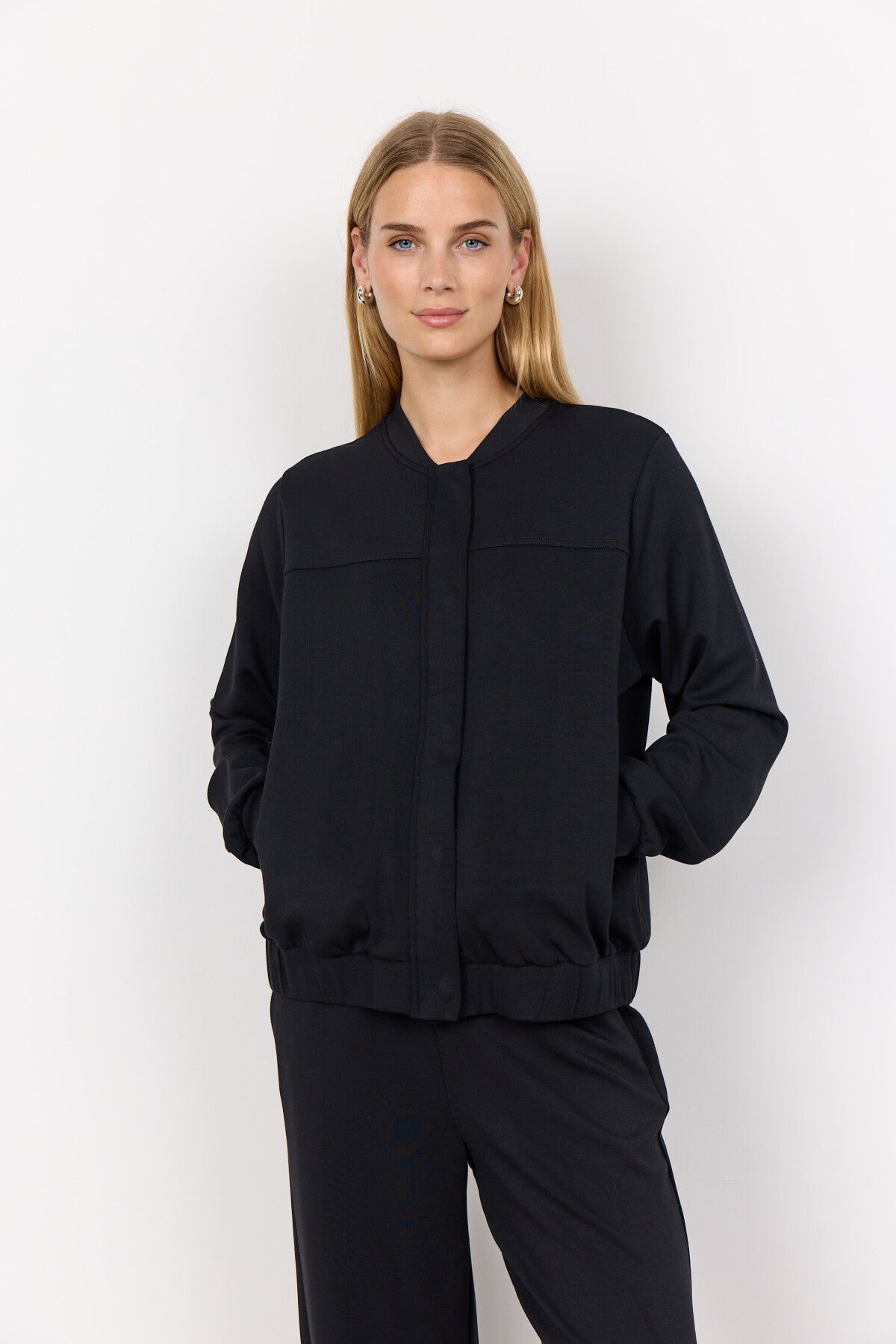 SC-BANU 225 Sweatshirt Zwart