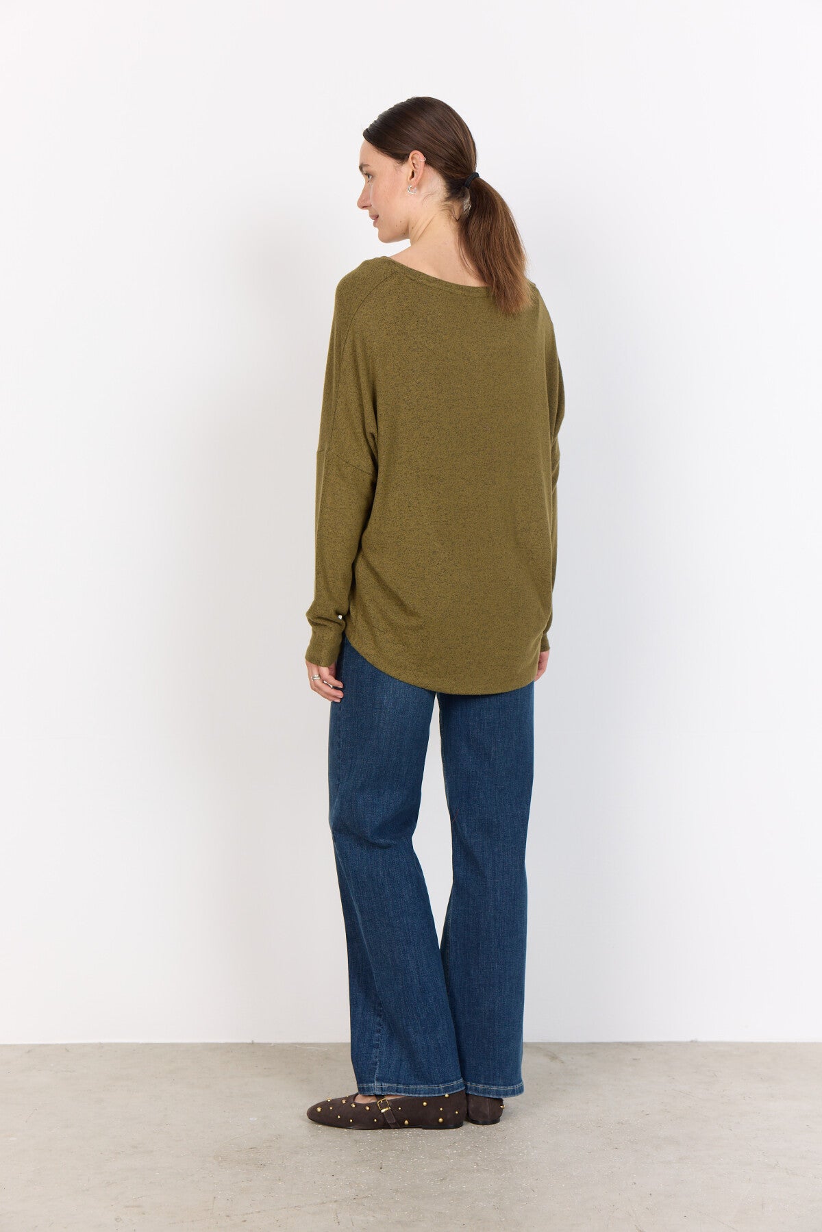 SC-BIARA 1 Blouse Olijf