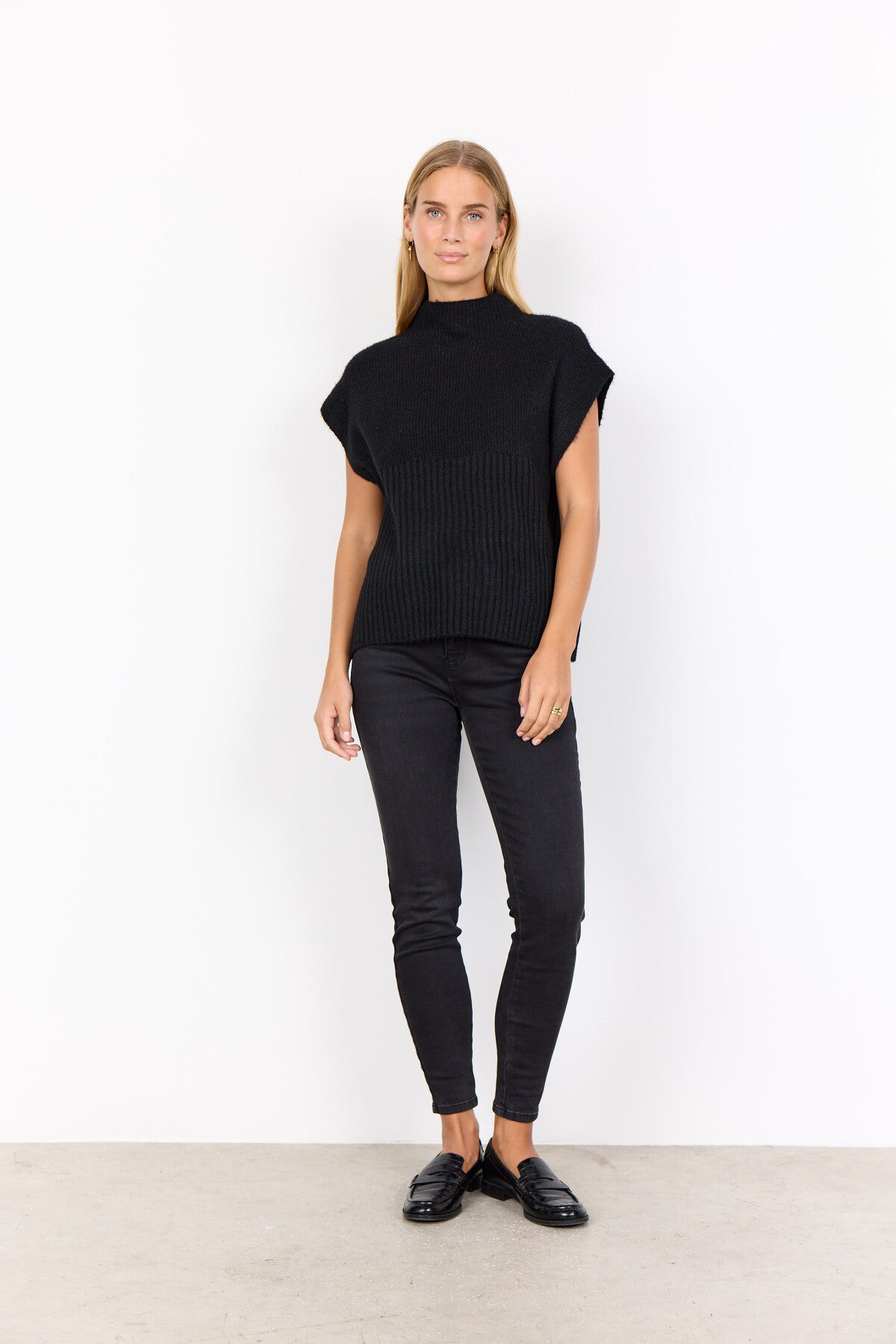 SC-VIRGINIA 1 Vest Zwart