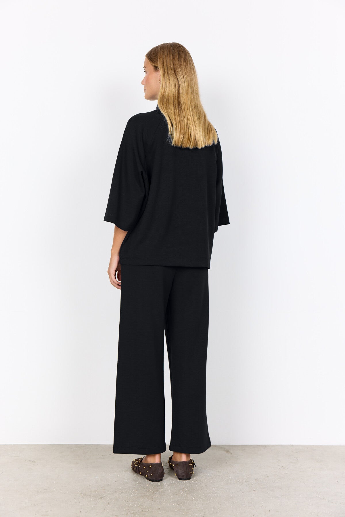 SC-BANU 261 T-shirt Zwart