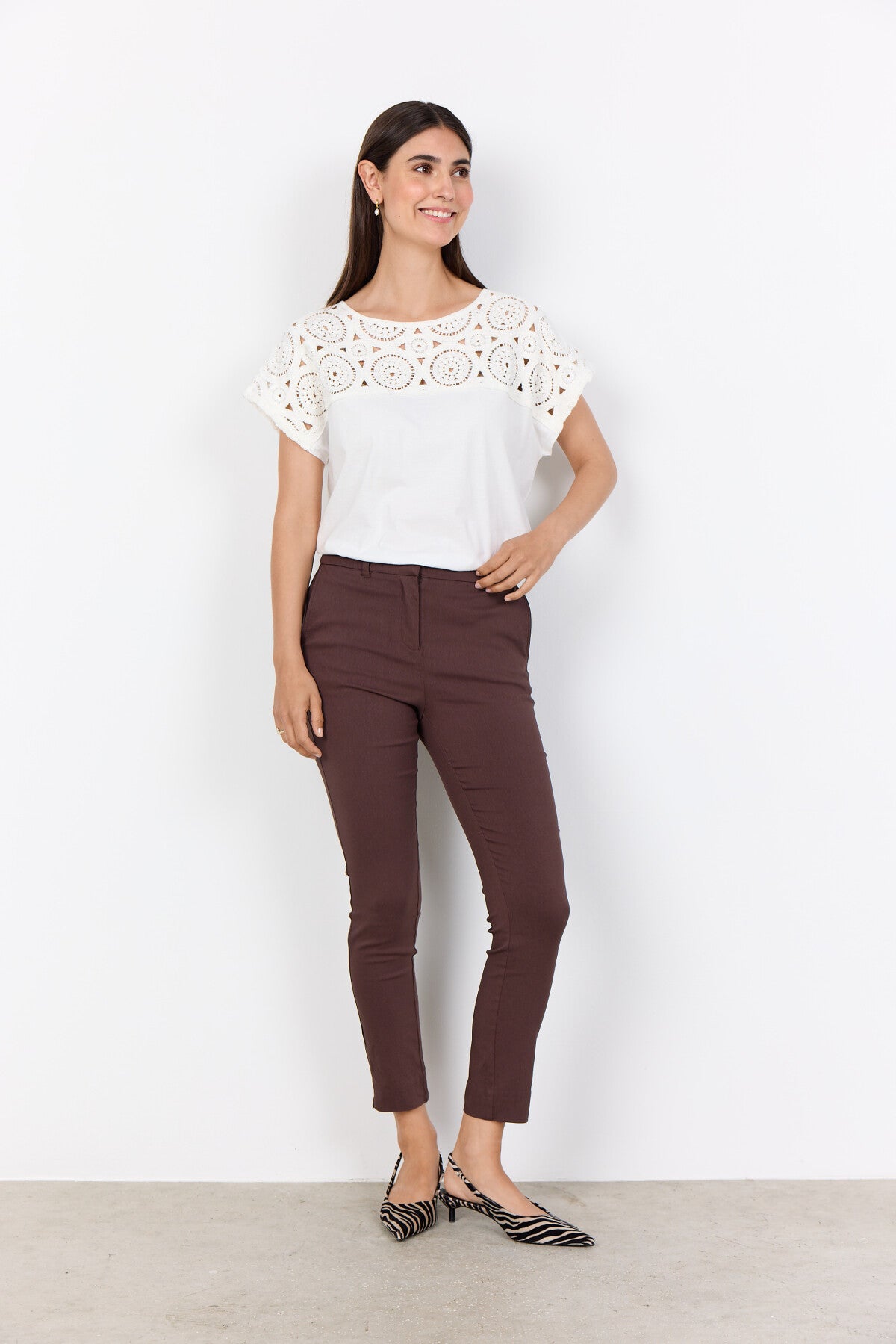 SC-LILLY 44-B Broek Donkerbruin
