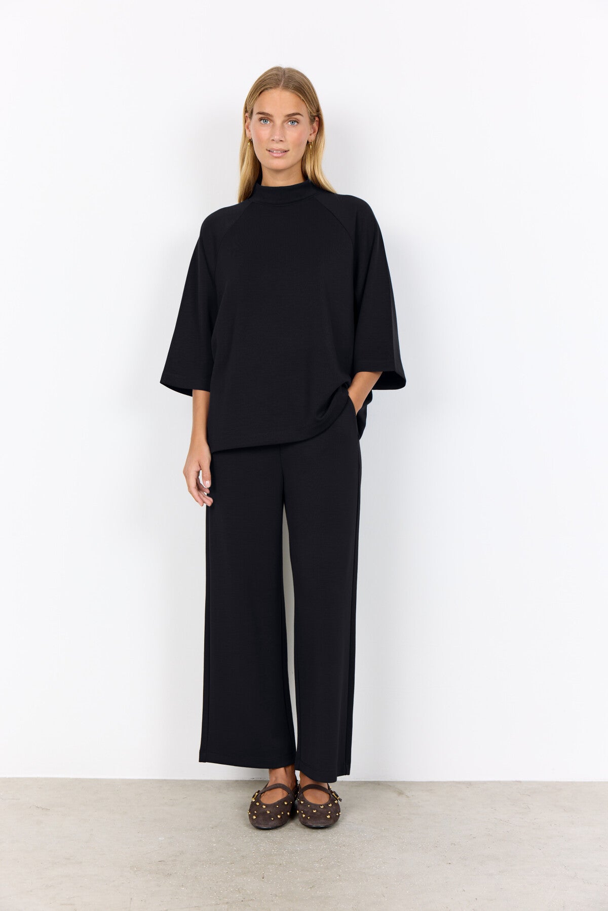 SC-BANU 261 T-shirt Zwart