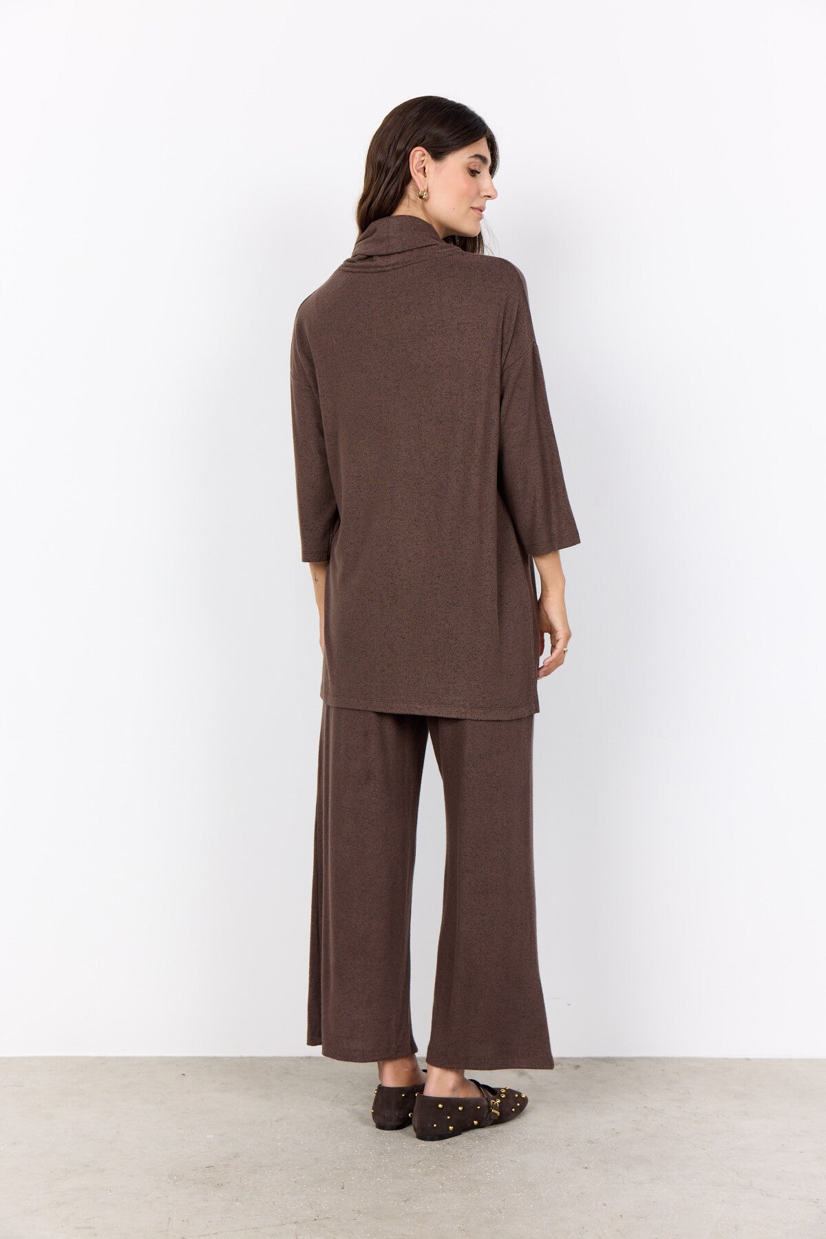 SC-BIARA 73 Sweatshirt Donkerbruin