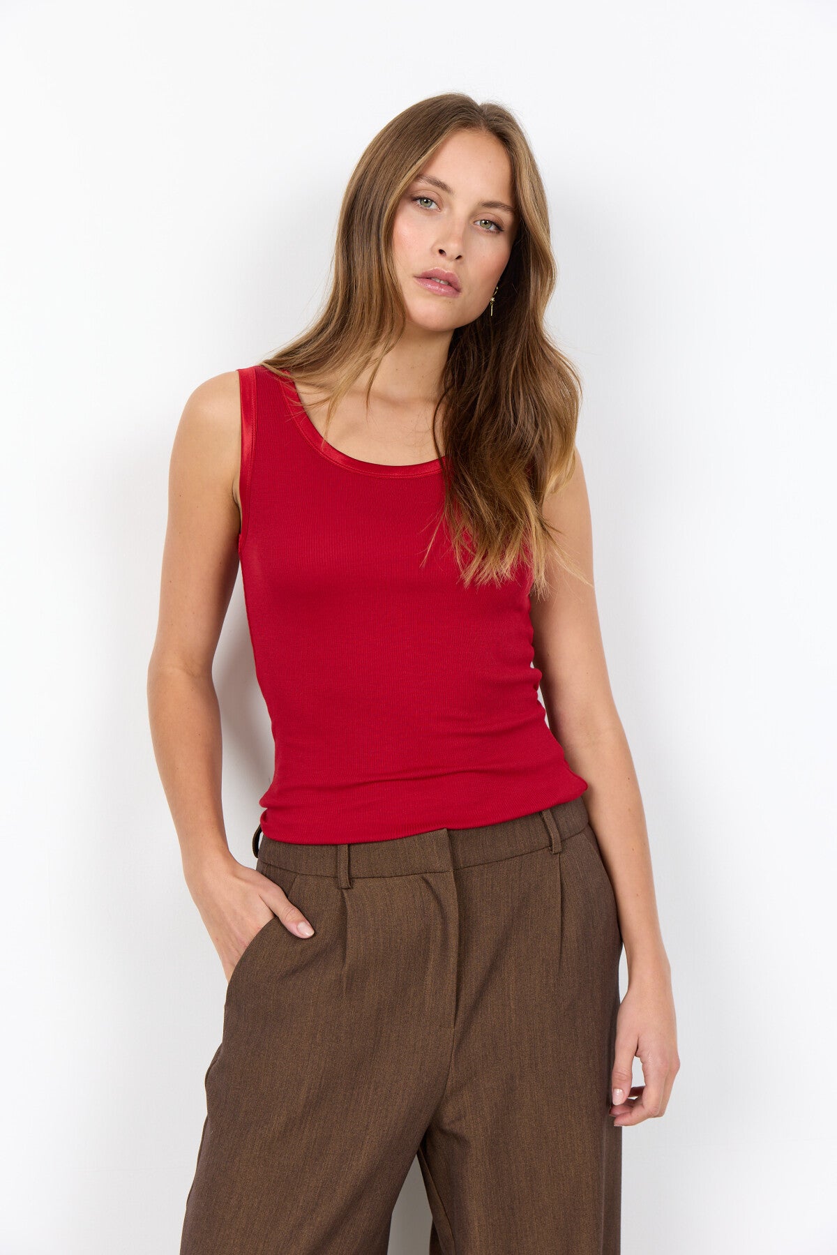 SC-RYAN 1 Top Rood