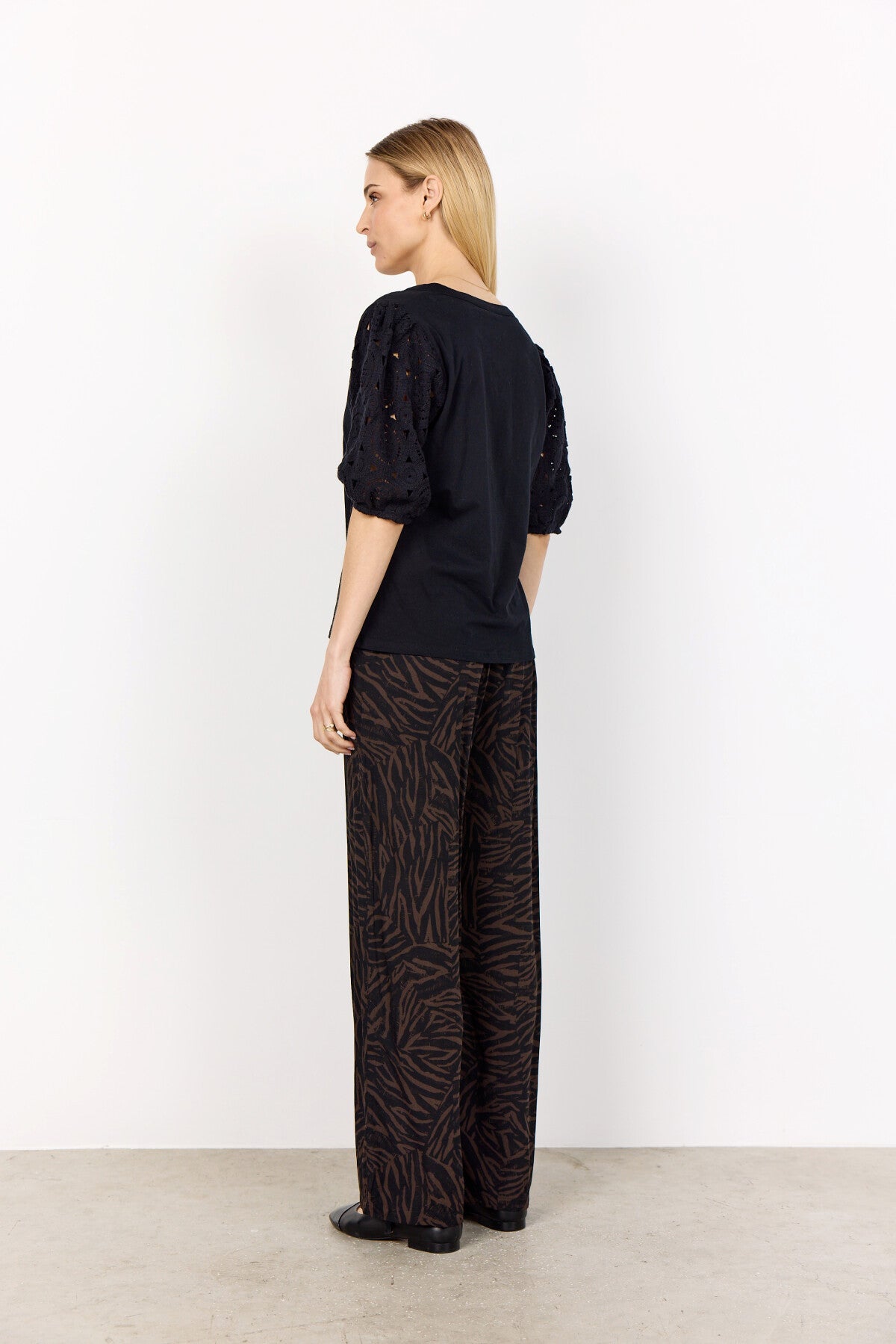 SC-SHENA 2 T-shirt Zwart