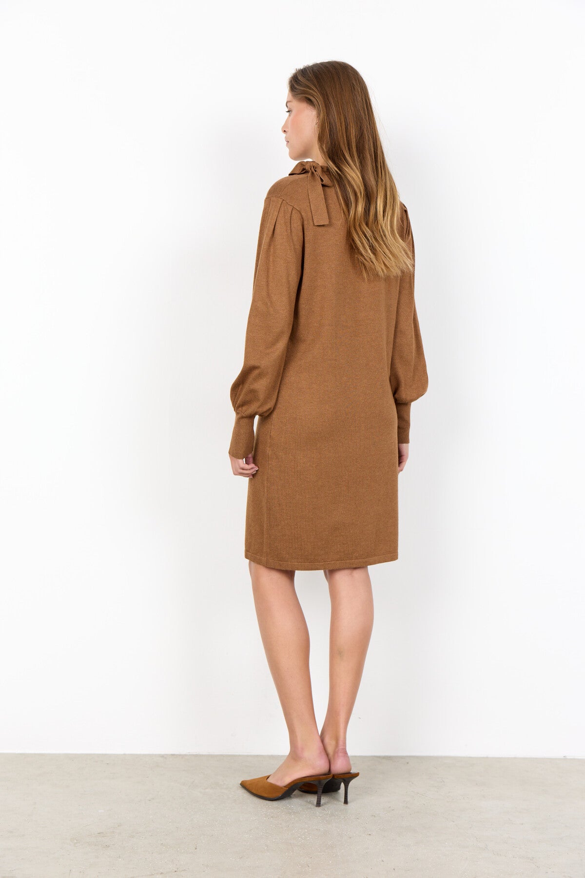 SC-DOLLIE 805 Jurk Bruin